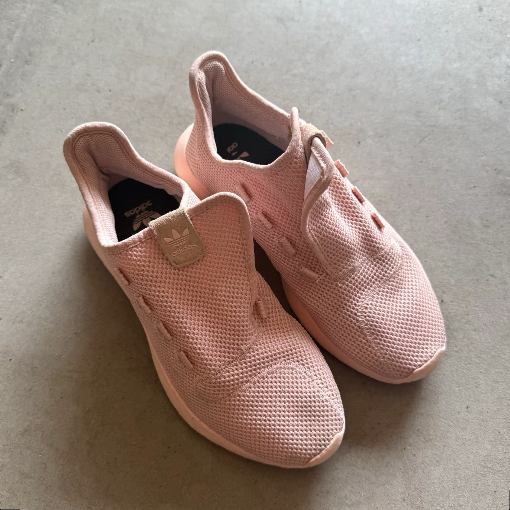 Adidas adidas Tubular Shadow Knit J Pink Athletic Sneakers AC8496 Size 7 Women White Knit Sneaker 2017 OG Size US 7 / IT 37 - 4 Thumbnail