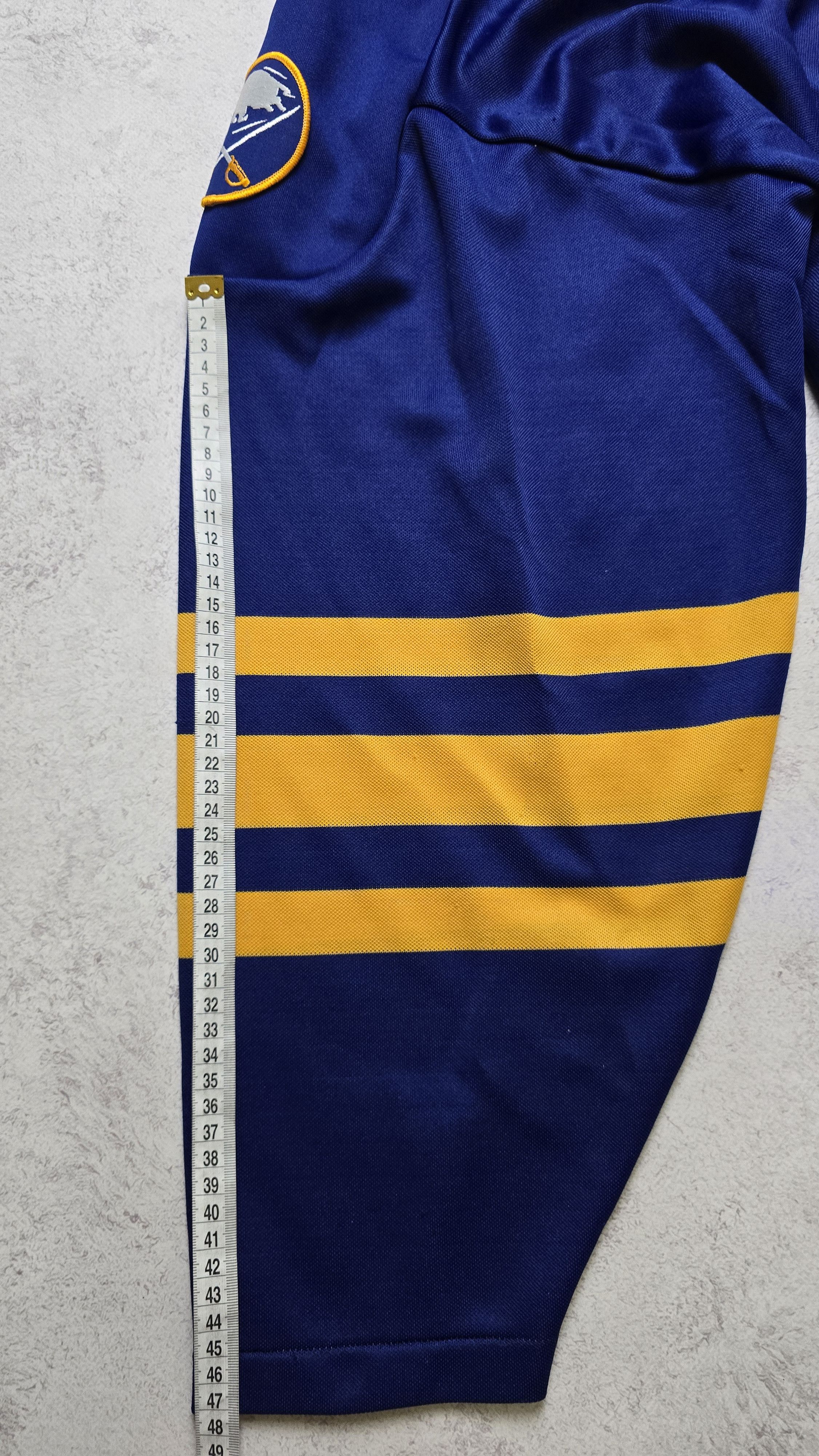 Ccm Vintage 90s NHL Buffalo Sabres CCM Blue Jersey Retro Logo Size US L / EU 52-54 / 3 - 6 Thumbnail