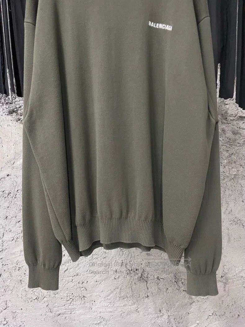 Balenciaga Balenciaga Coca-Cola Sweater Size US M / EU 48-50 / 2 - 4 Thumbnail