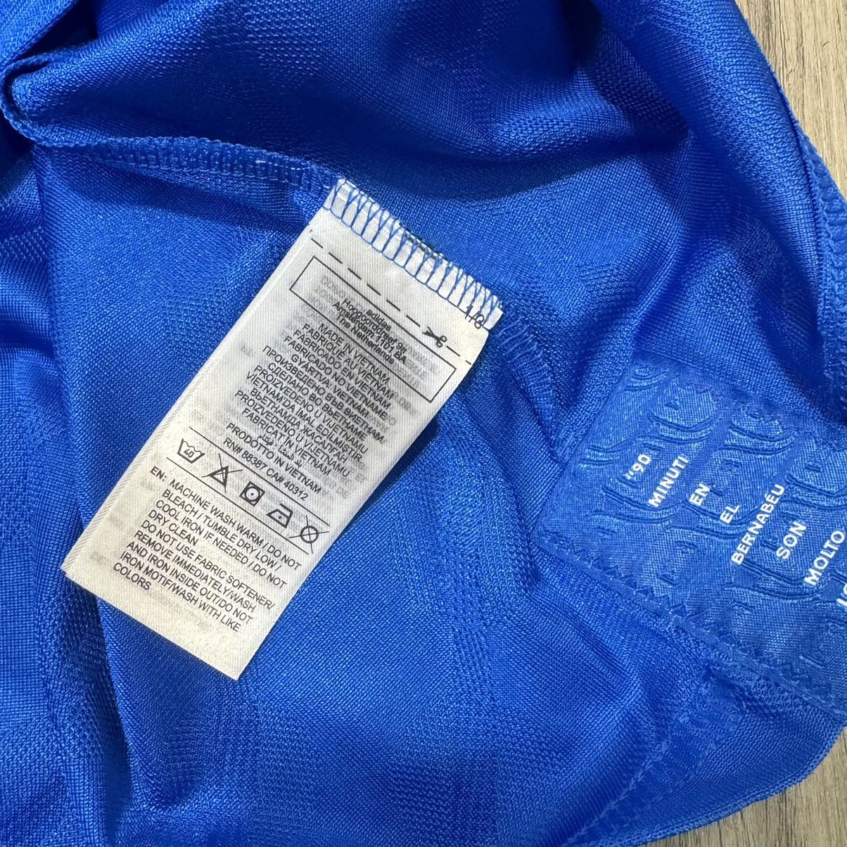 Adidas Real Madrid 25/26 player issue third away #8 Valverde Size US M / EU 48-50 / 2 - 9 Thumbnail