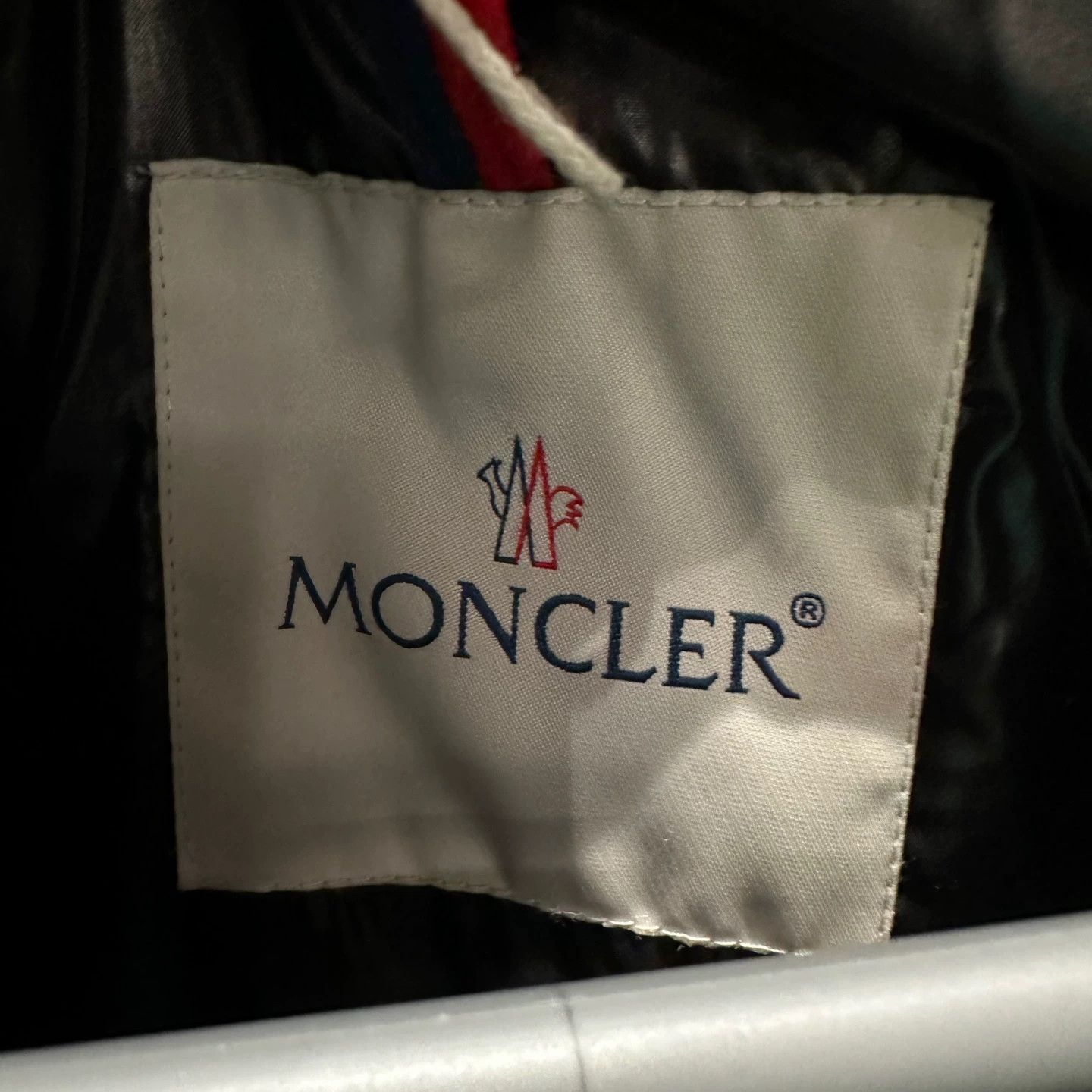 Moncler Moncler apr522 Moka Long Logo Puffer 1 White Gd Size S / US 4 / IT 40 - 3 Thumbnail