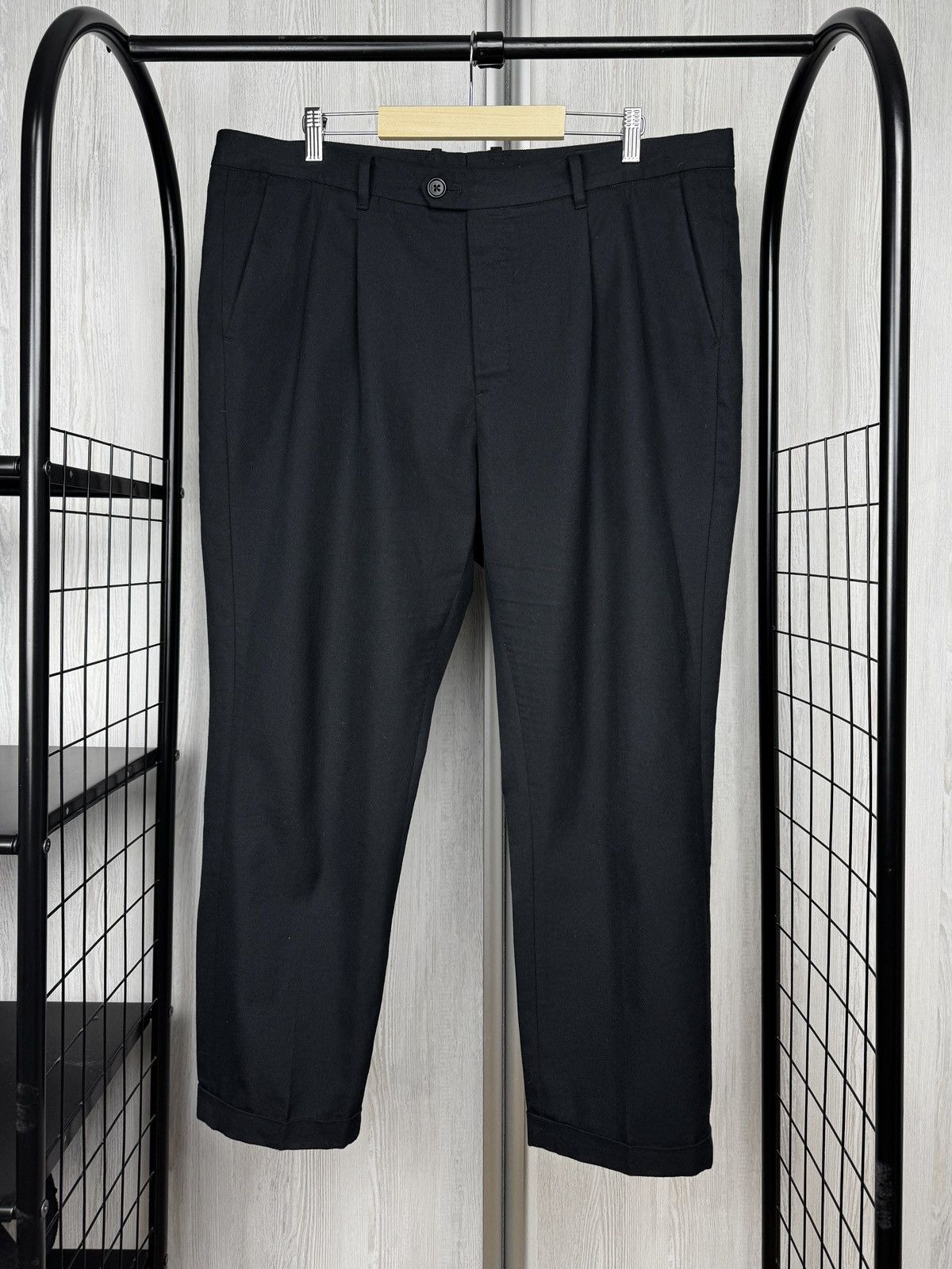 Allsaints AllSaints Cropped Trousers Black Tallis Pleated Cotton Wool Size US 40 / EU 56 - 2 Thumbnail