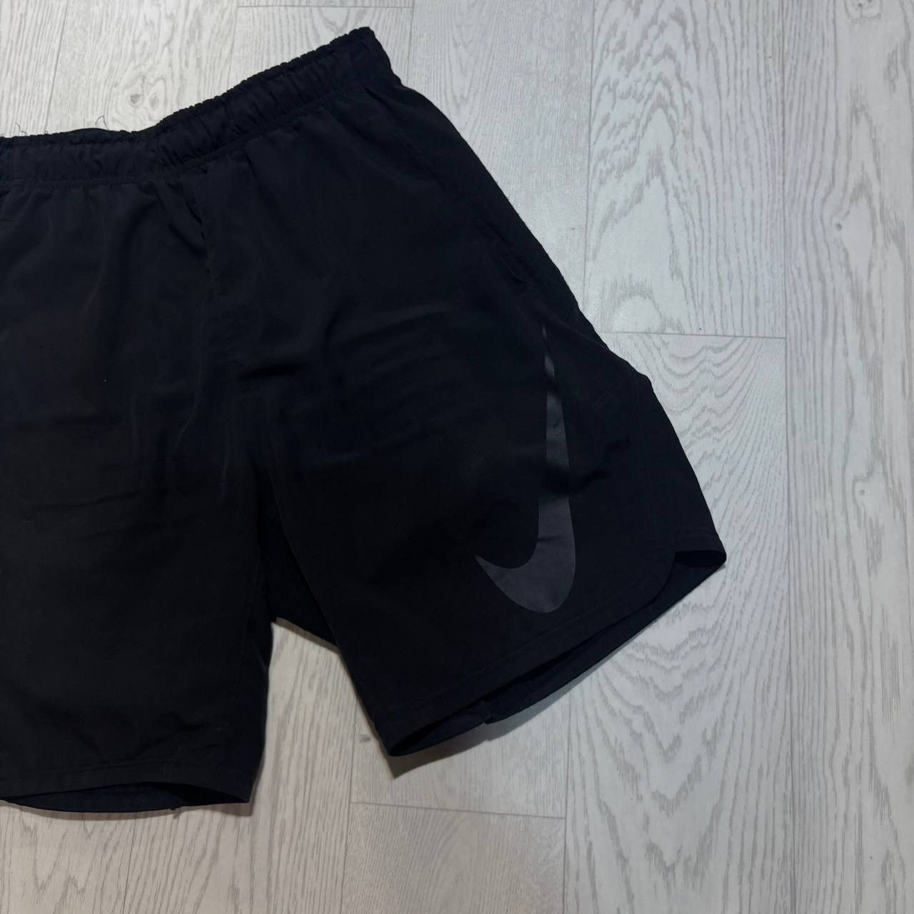 Nike Nike short Size:M Size US 32 / EU 48 - 3 Thumbnail