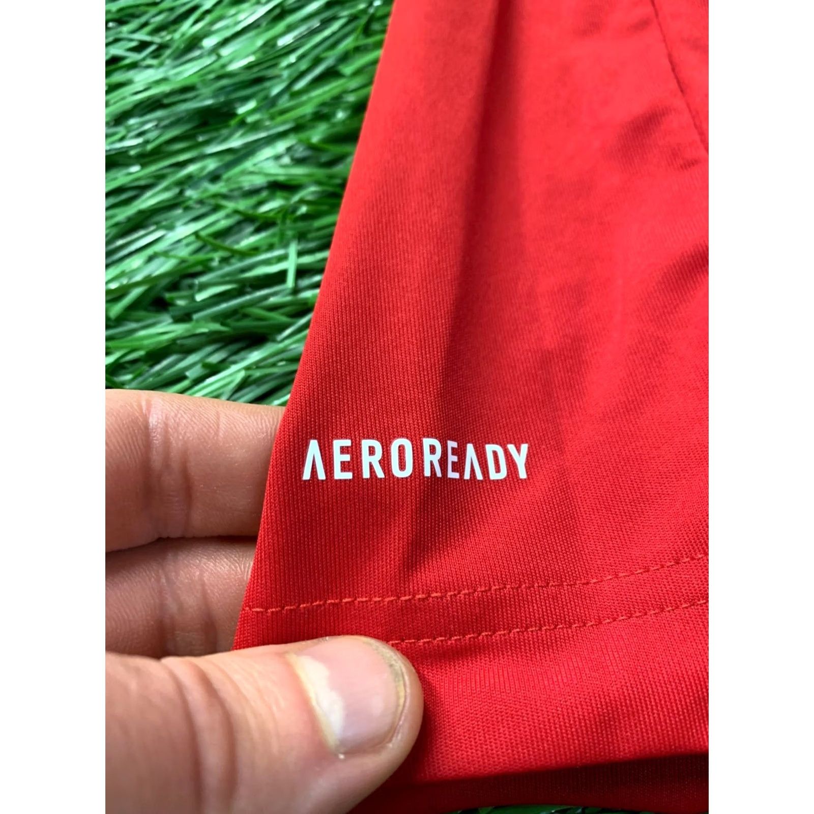 Adidas ADIDAS PERFORMANCE AEROREADY SERENO FOOTBALL SHIRT JERSEY M Red and White Mens T-Shirt 2024 Adidas Sereno Football Size US M / EU 48-50 / 2 - 8 Thumbnail