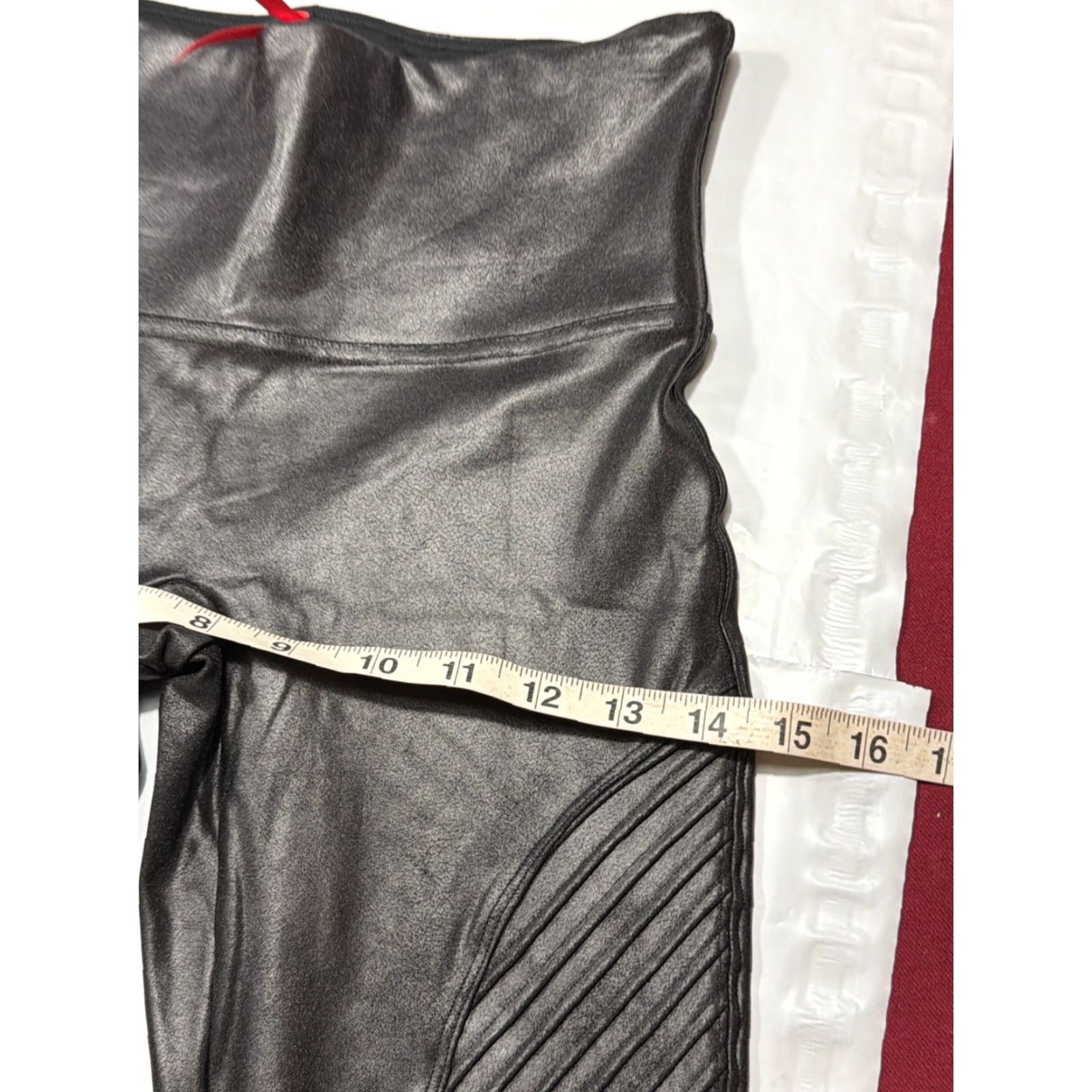 Spanx Spanx Black Faux Leather Moto High Rise Womens Leggings Pants Size Medium Ribbed Accents Size 32" / US 10 / IT 46 - 5 Thumbnail