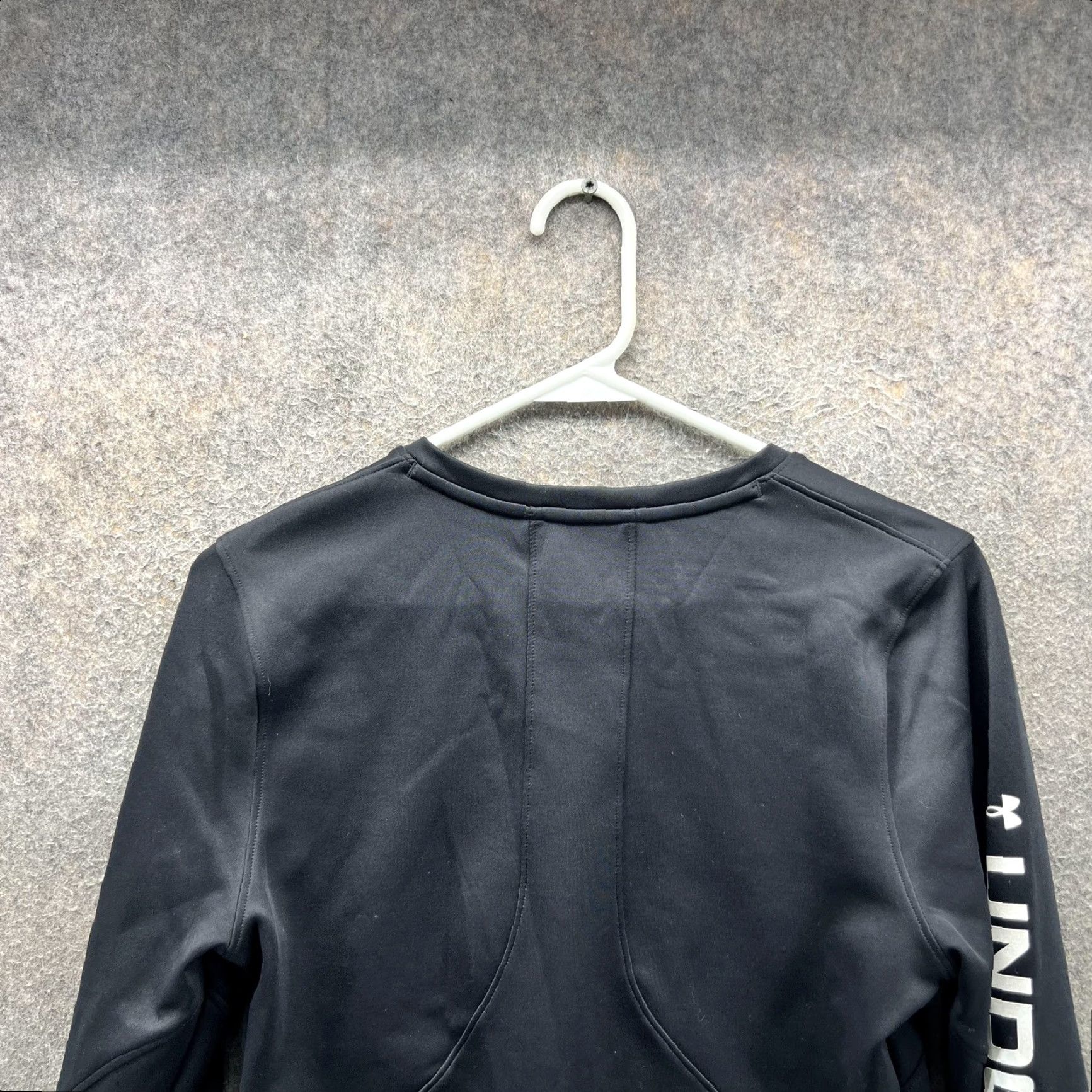 Under Armour Under Armour Shirt Womens Medium Black ColdGear Long Sleeve Athletic Thermal Top Size M / US 6-8 / IT 42-44 - 3 Thumbnail