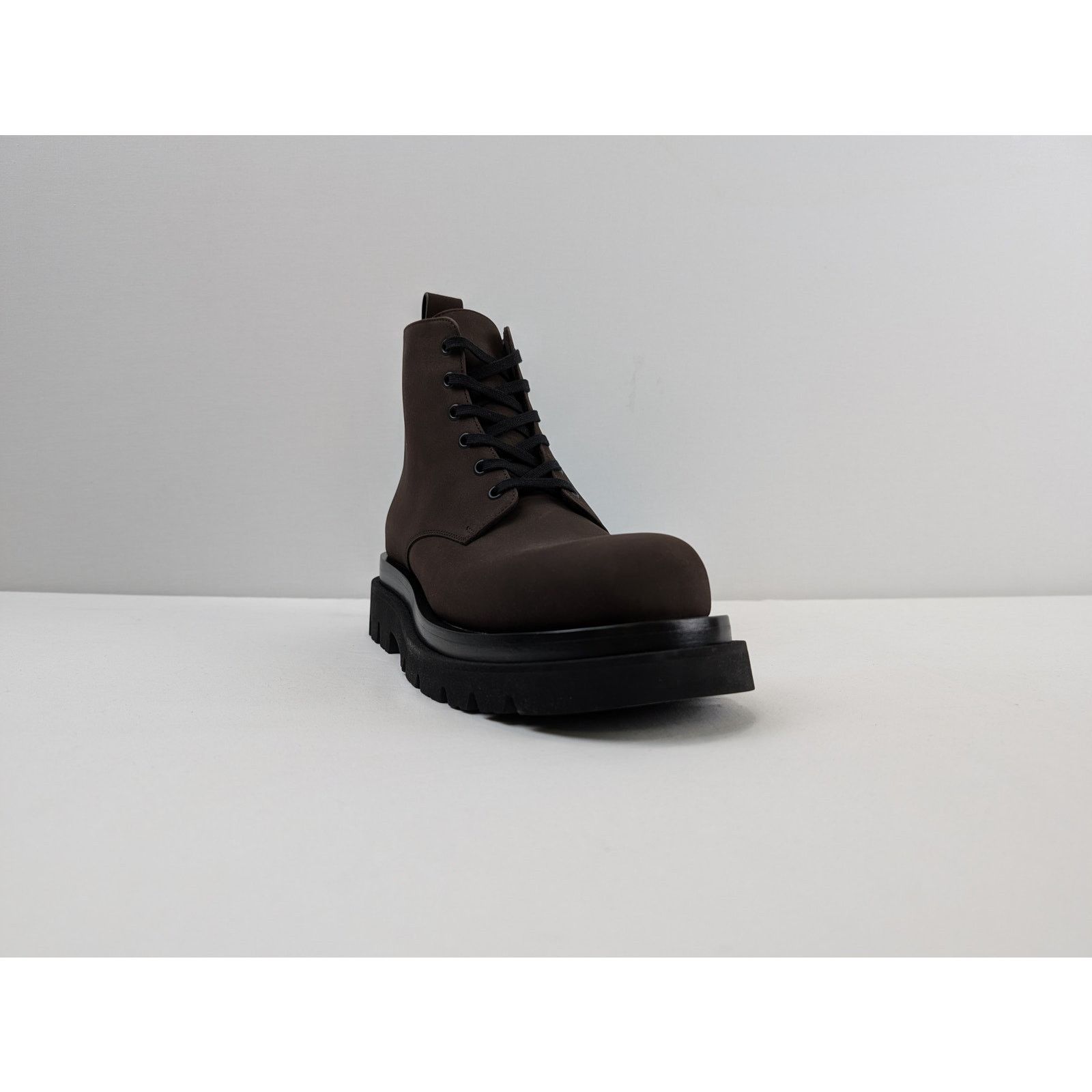 Bottega Veneta o1rshd1 Provv NAbuck Oil Ankle Boot Leather in Coffee Size US 8 / EU 41 - 2 Thumbnail