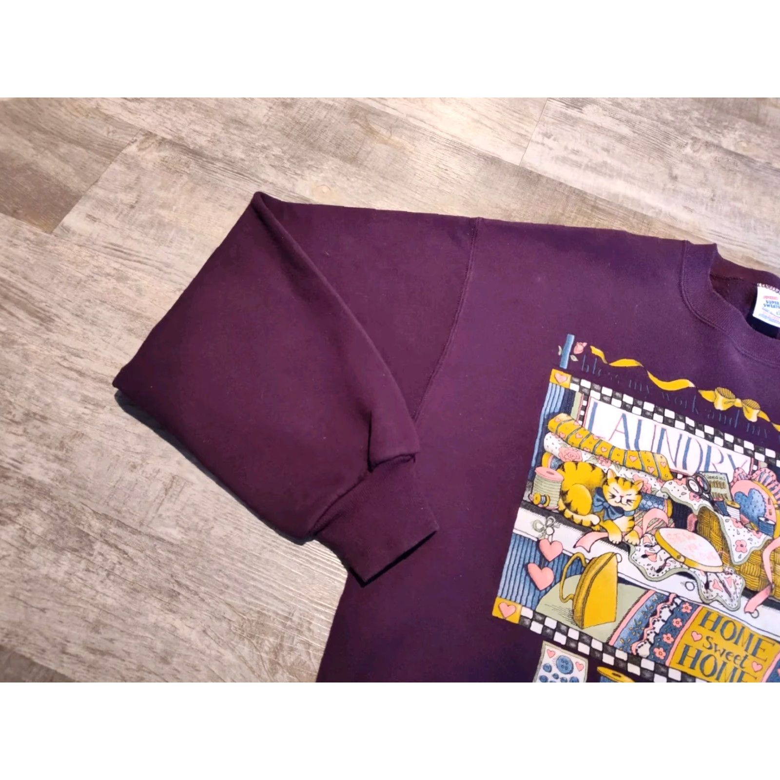 Vintage VINTAGE 1990s Grandma Cats Sweatshirt US Made Purple Cotton Blend Large Casual Women Size ONE SIZE - 4 Thumbnail