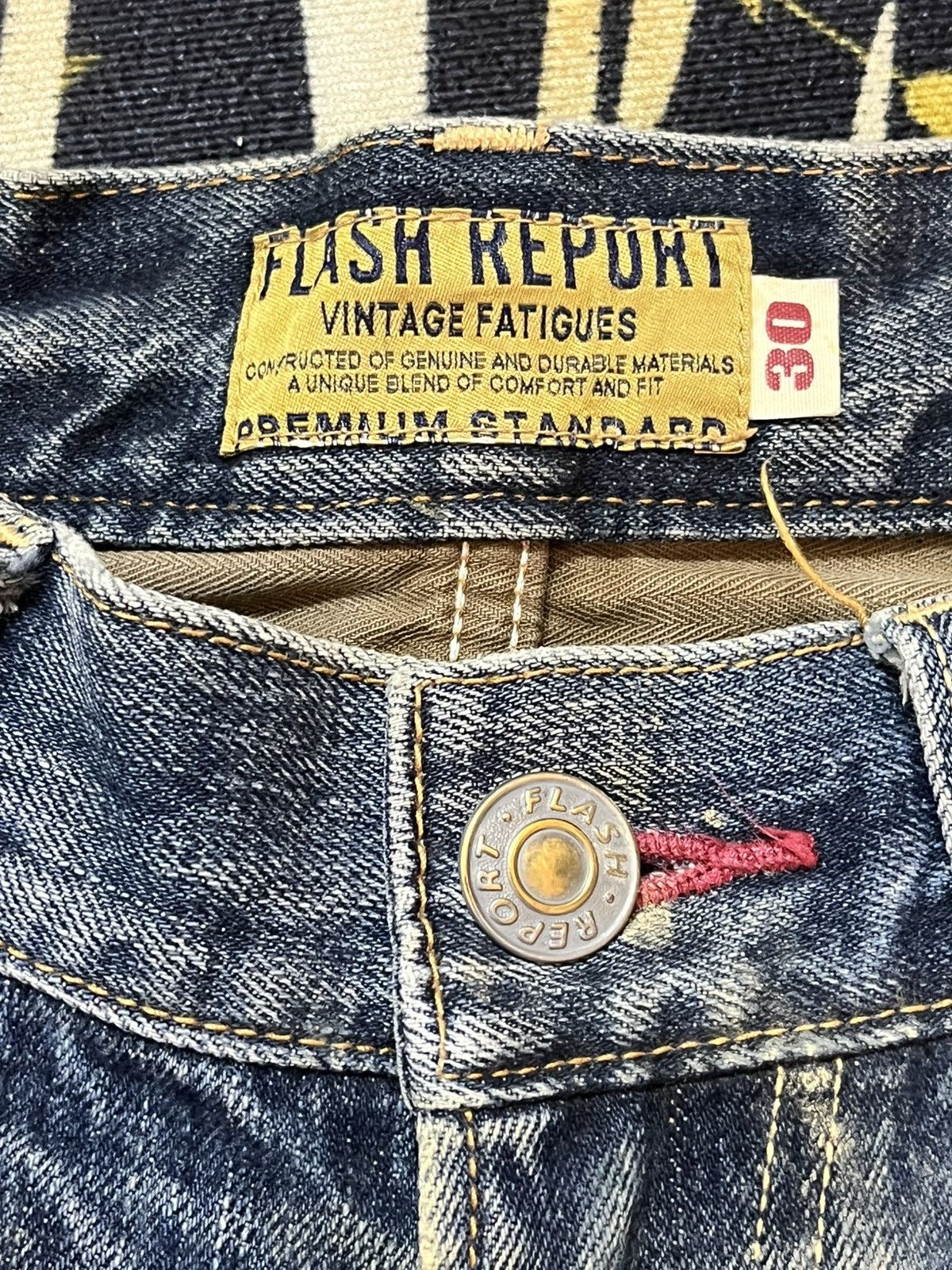 Japanese Brand Vintage Flash Report Mudwash Whiskers Denim Size US 30 / EU 46 - 8 Thumbnail