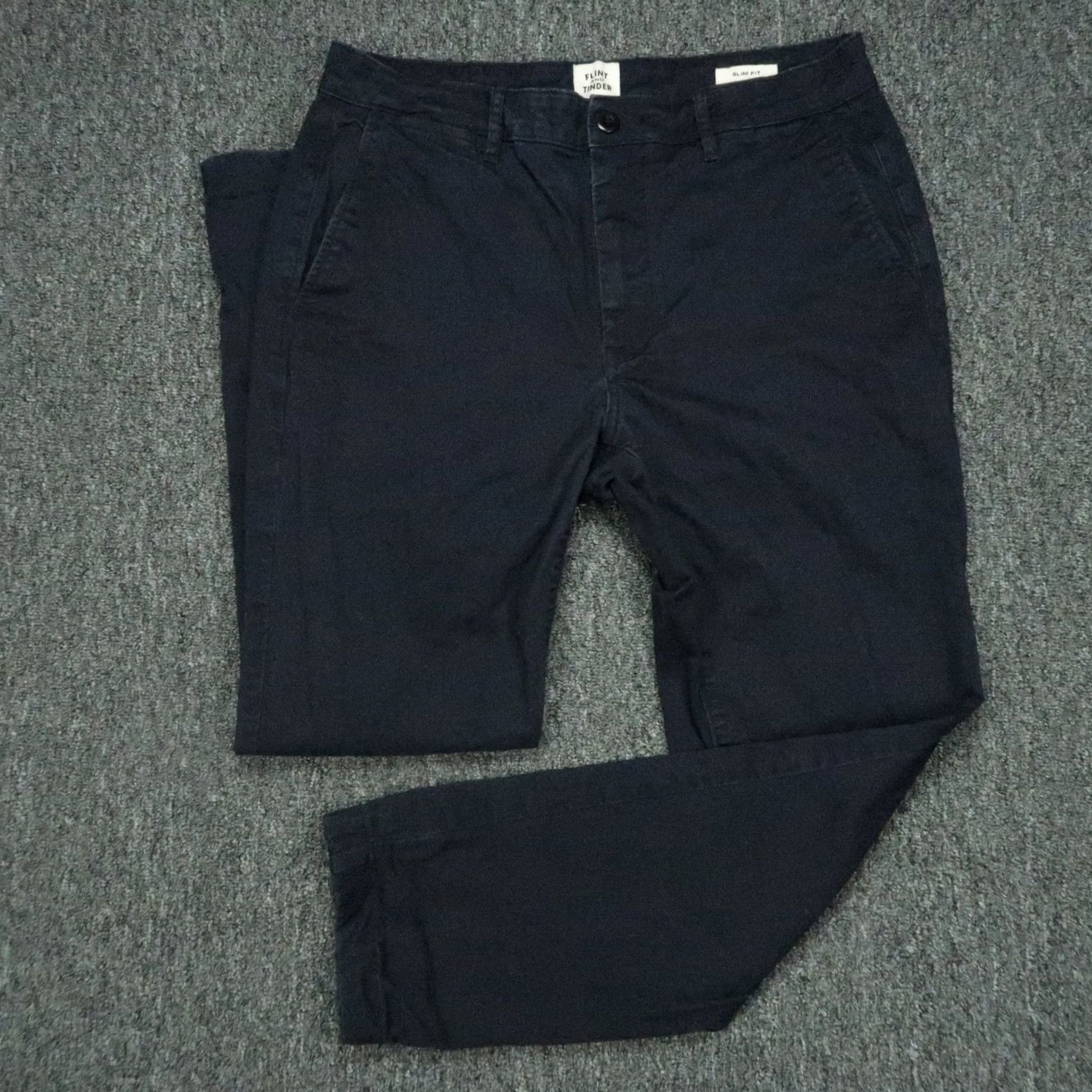 Flint And Tinder Flint and Tinder Pants Men 32x30 Navy Blue Slim Fit 365 Chino Flat Front Trouser Shirt Size US 32 / EU 48 - 2 Thumbnail