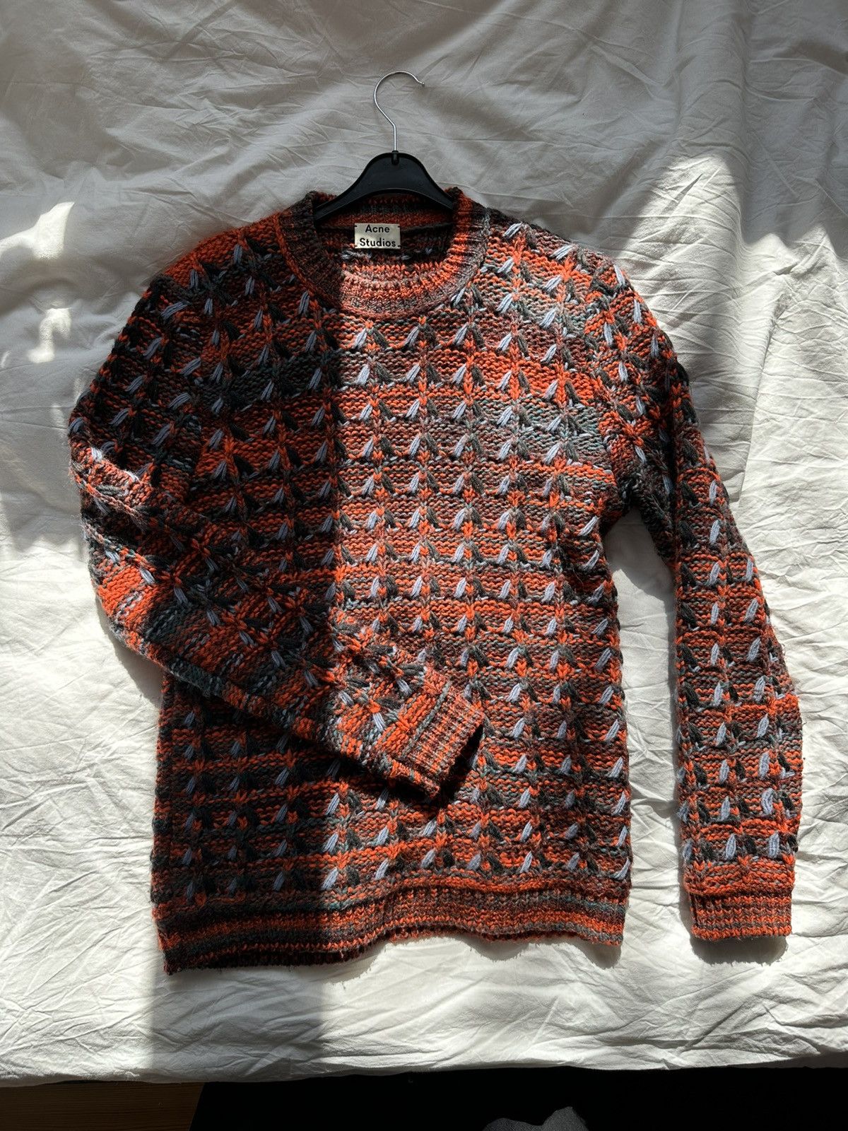 Acne Studios Acne Studios Tuck-knit Sweater Size US S / EU 44-46 / 1 - 1 Thumbnail