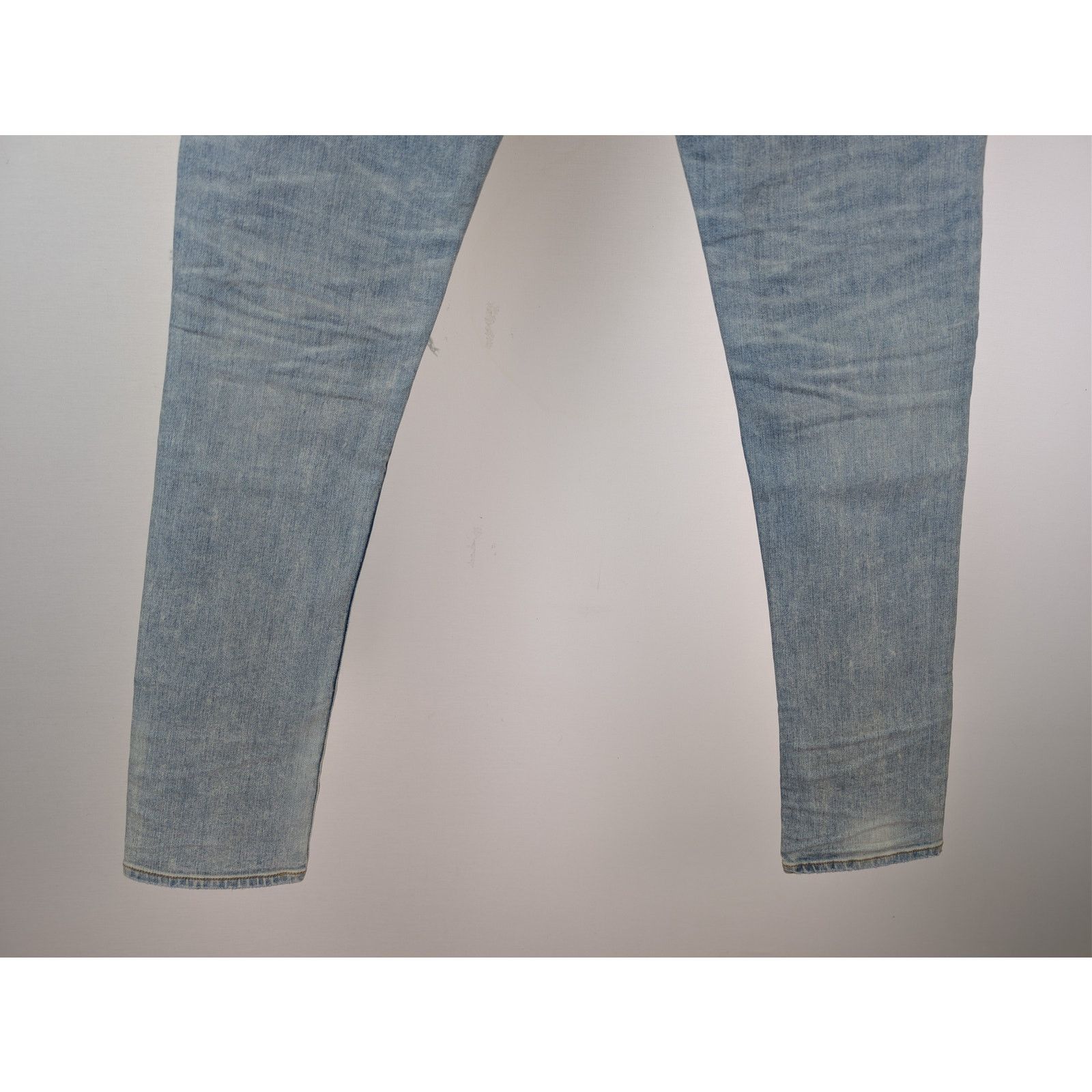 Amiri o1rshd1 Ultrasuede MX1 Denim Jeans in Surf Indigo Blue Size US 29 - 13 Thumbnail