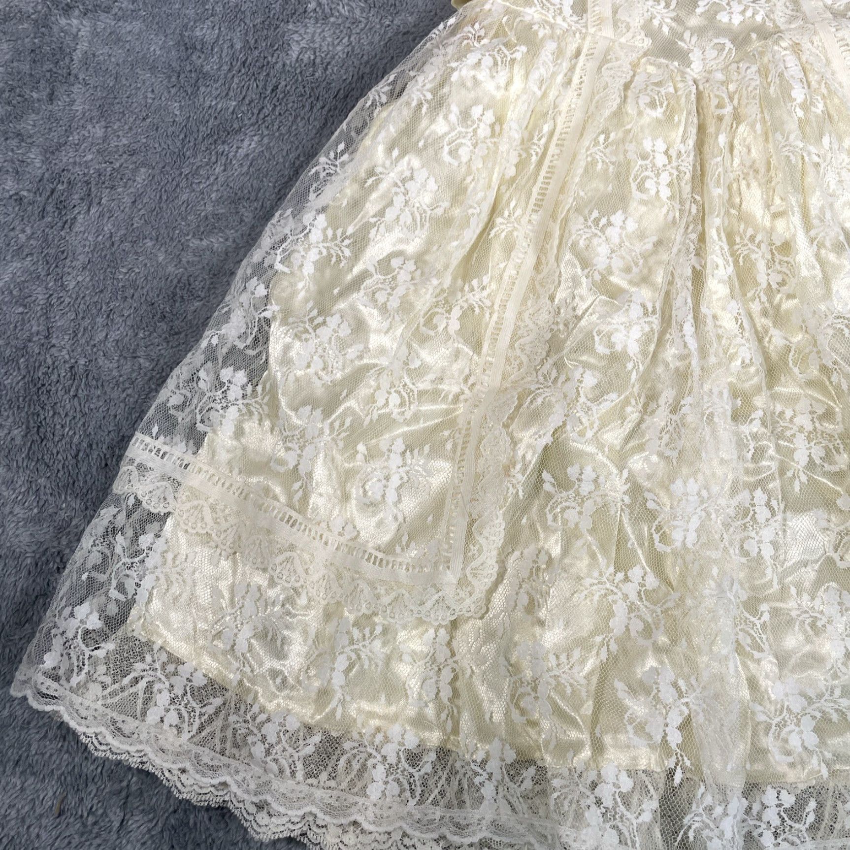 Vintage VINTAGE Gunne Sax Jessica McClintock Lace Ruffled Collar DRESS Size 7 CREAM Prairie Victorian 1970s Juniors Special Occasion Womens Size M / US 6-8 / IT 42-44 - 4 Thumbnail