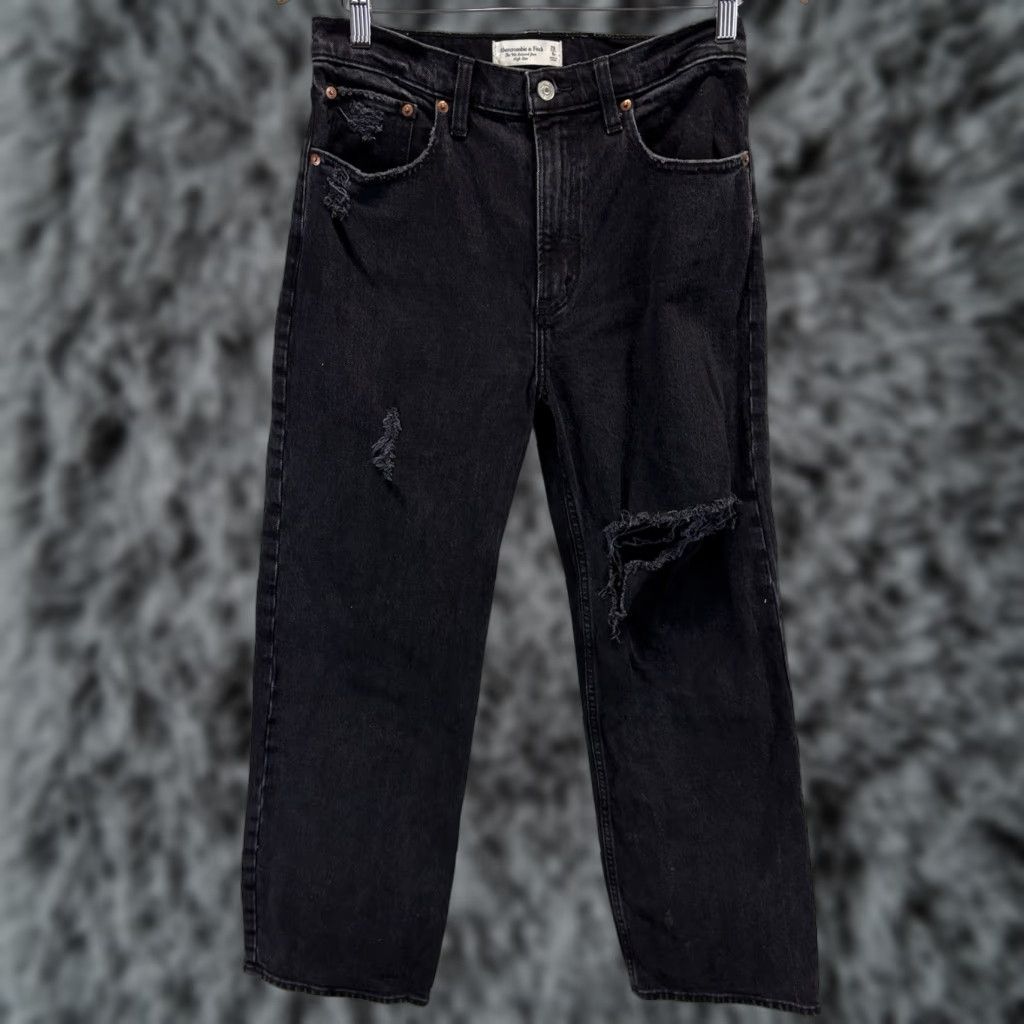 Abercrombie & Fitch Abercrombie & Fitch Women's Jeans 28 High Rise Relaxed Straight Distressed 90s Black Denim Size 28" / US 6 / IT 42 - 1 Thumbnail