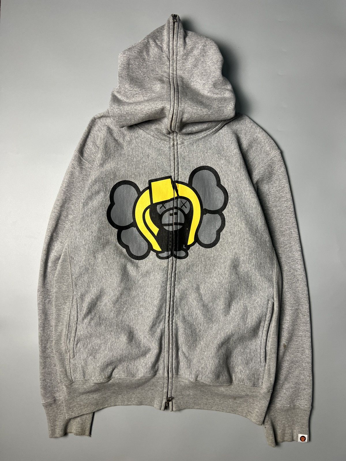 Bape × Kaws Vintage 00’s Baby Milo Kaws Fullzipper Hoodie Size US M / EU 48-50 / 2 - 1 Thumbnail