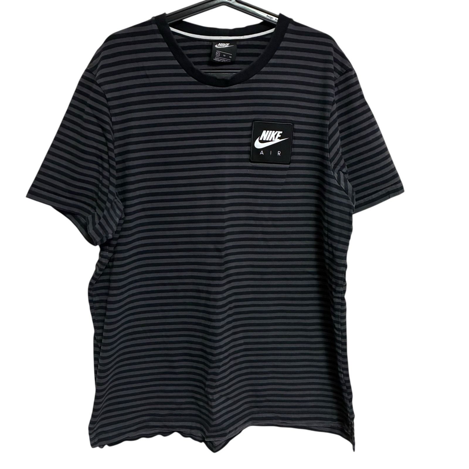 Nike Nike Horizontal Stripes Box Logo T-Shirt Mens Size XL Size US XL / EU 56 / 4 - 1 Thumbnail