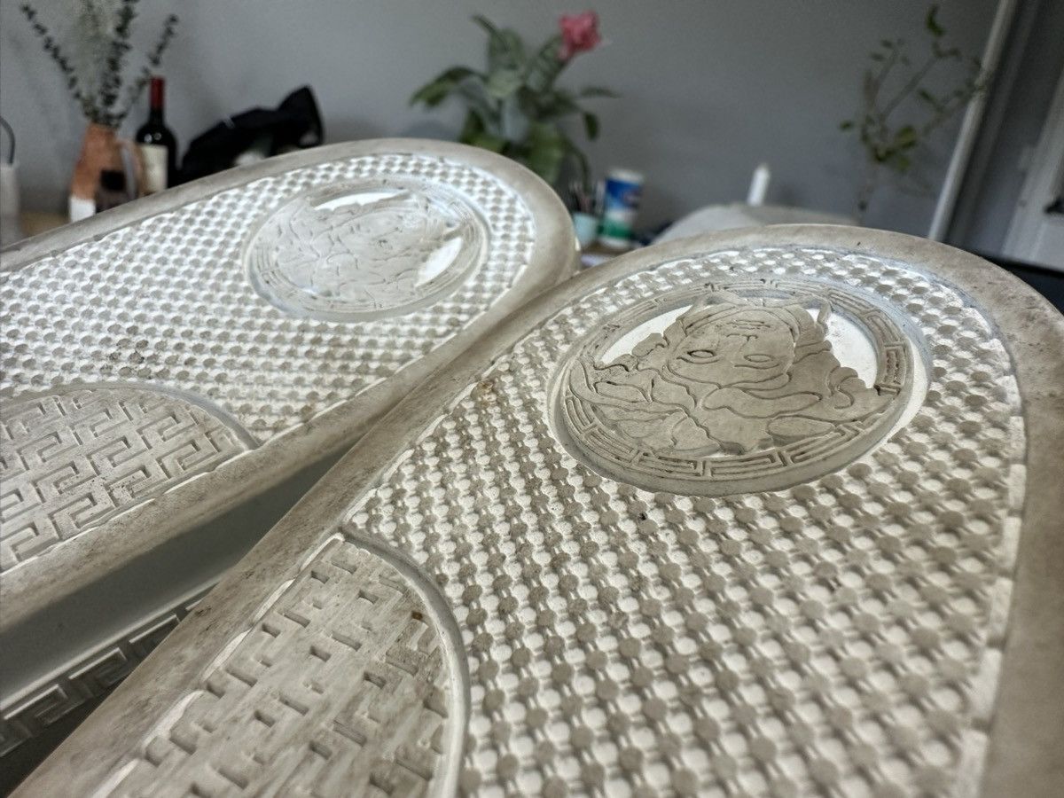 Versace VERSACE White Leather Palazzo Medusa Slip On Sneakers Size US 7.5 / EU 40-41 - 7 Thumbnail