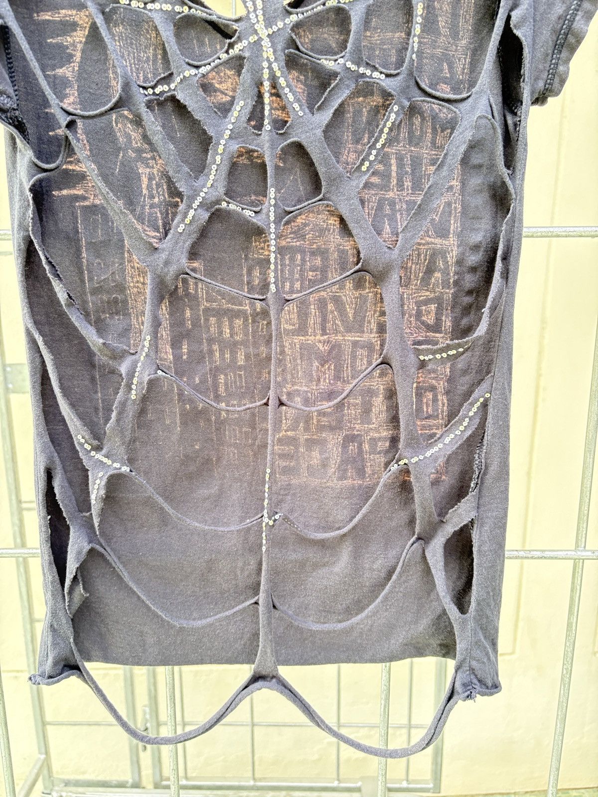 Japanese Brand RELIGION back spiderweb cutout grey tee Size S / US 4 / IT 40 - 9 Thumbnail