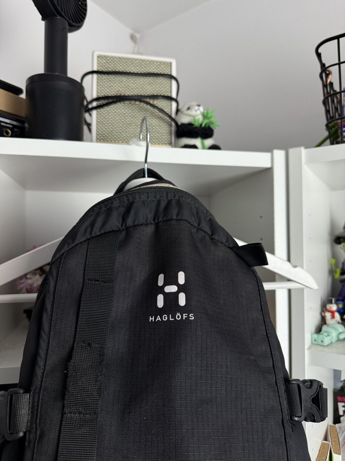 Haglofs Haglofs tight black mountain backpack outdoor trekking casual Size ONE SIZE - 5 Thumbnail