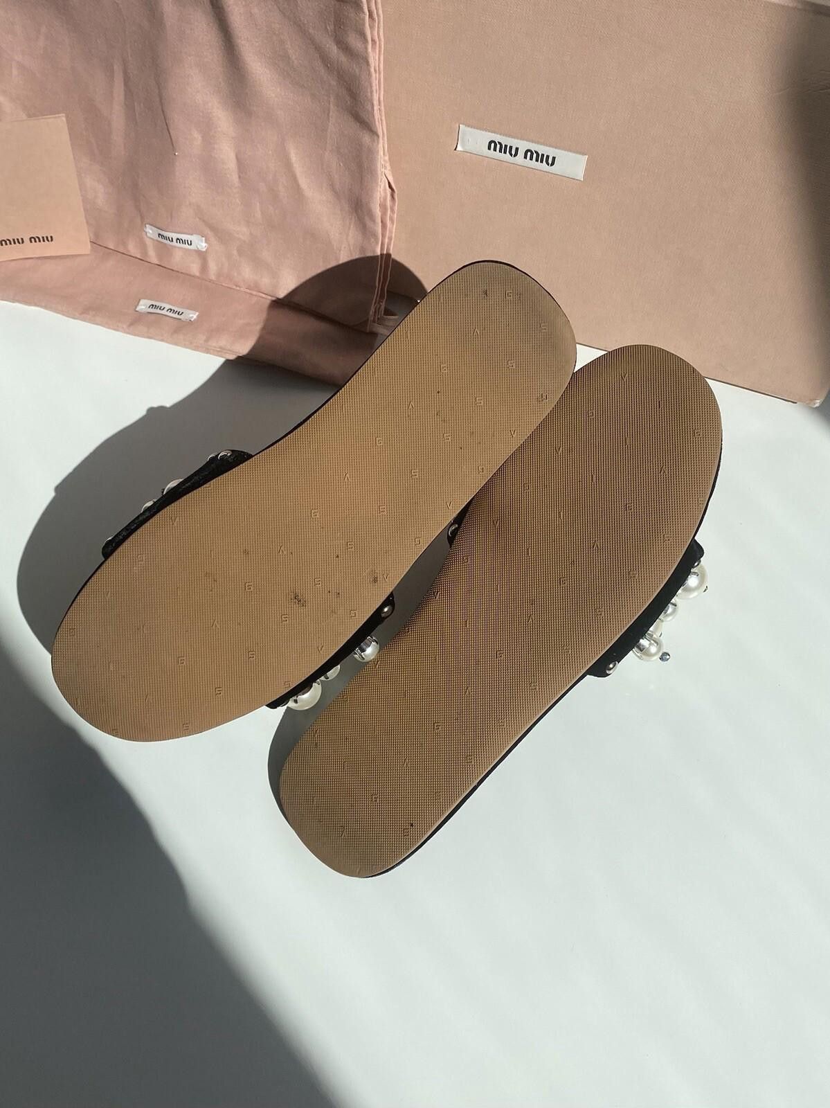 Miu Miu Miu Miu Velvet Slide Flats Embellished Pearly Women US6.5 Size US 4 / IT 34 - 9 Thumbnail