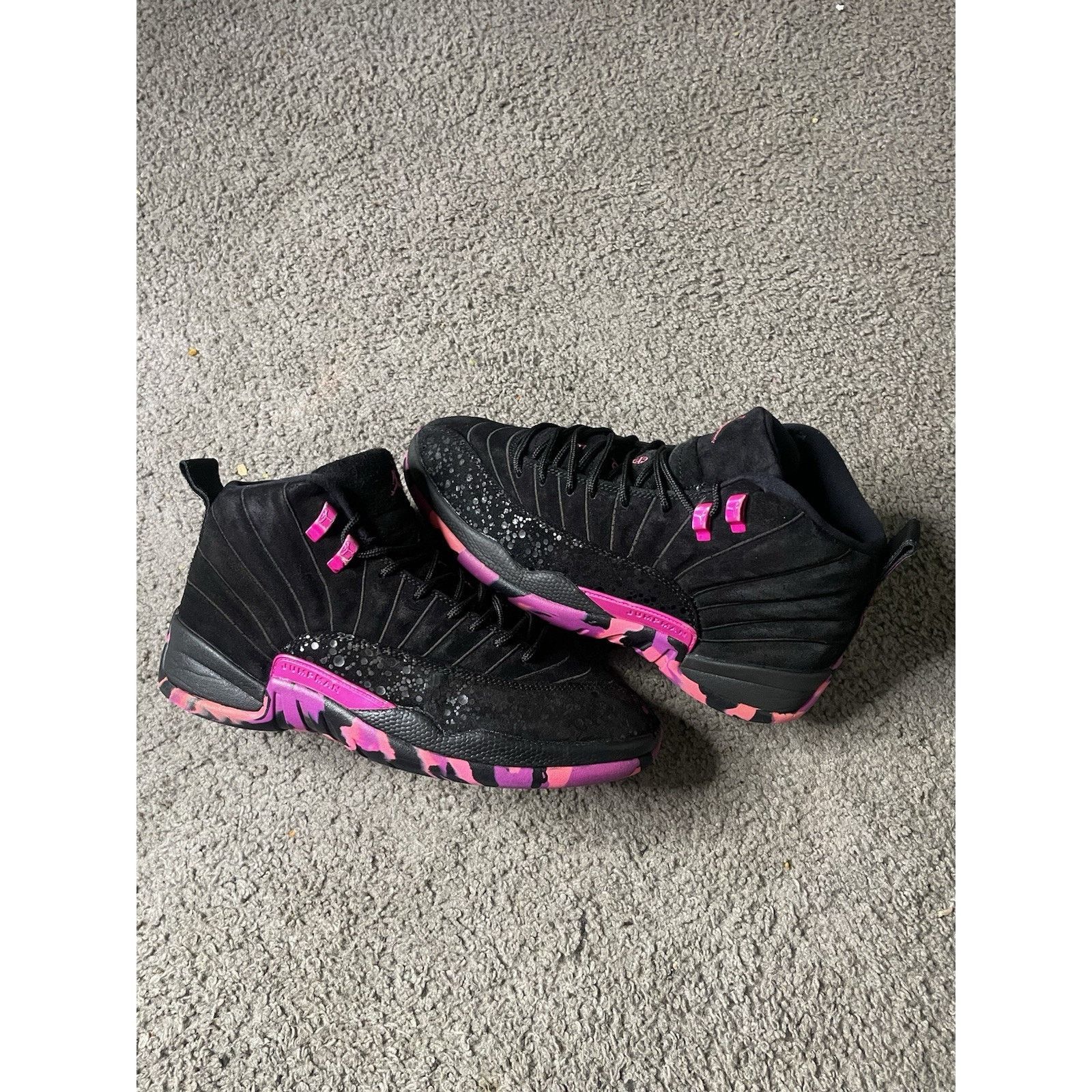 Jordan Brand Size 9.5- Nike Air Jordan 12 Retro Doernbecher Black Pink Size US 9.5 / EU 42-43 - 2 Thumbnail