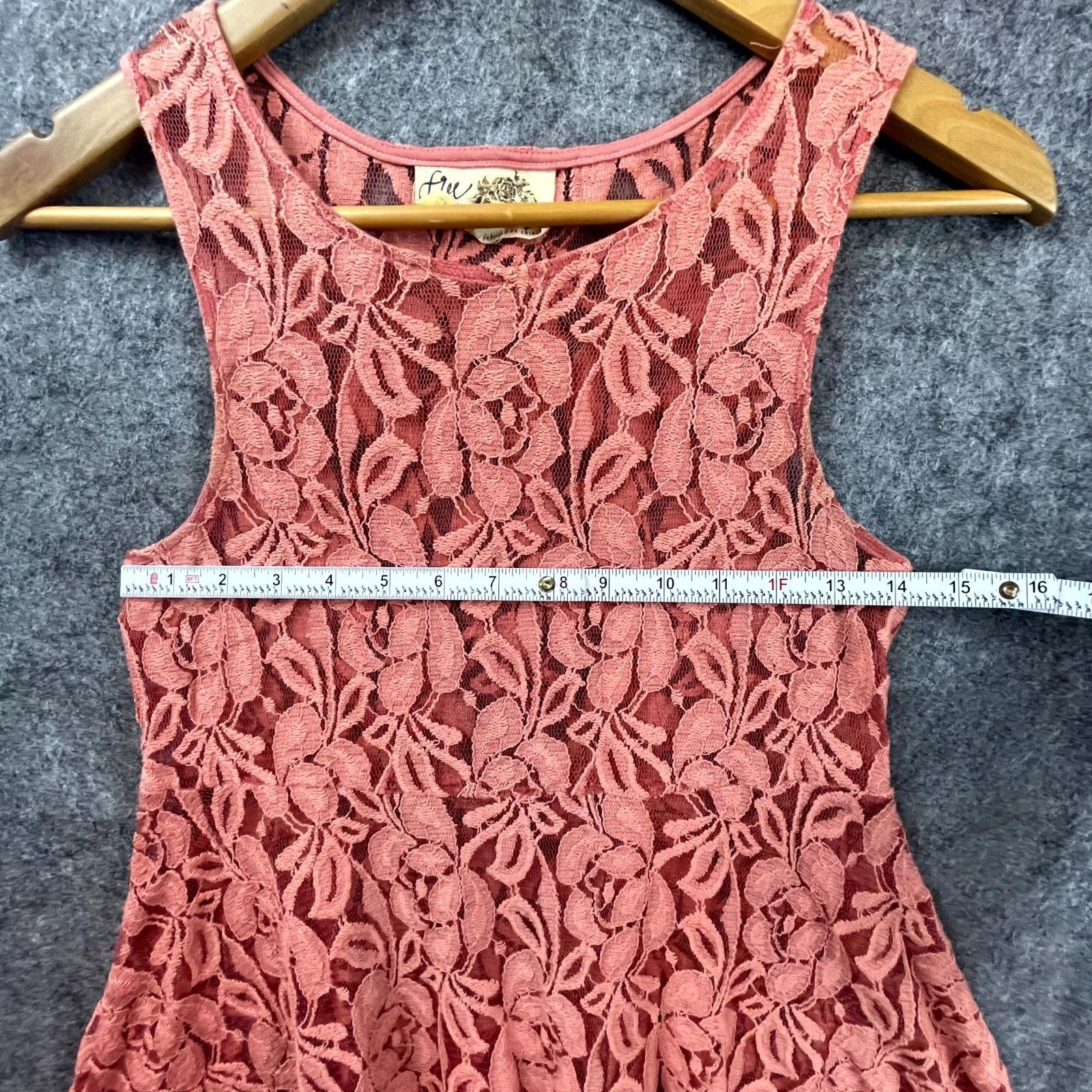 Free People Free People Dress Womens XS Coral Peachy Lace Sheer Flirty Size XS / US 0-2 / IT 36-38 - 4 Thumbnail