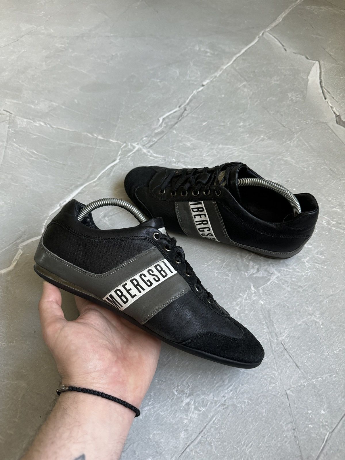 Dirk Bikkembergs Vintage Dirk Bikkembergs Leather Sneakers Japan Avantgarde Size US 7 / EU 40 - 3 Thumbnail