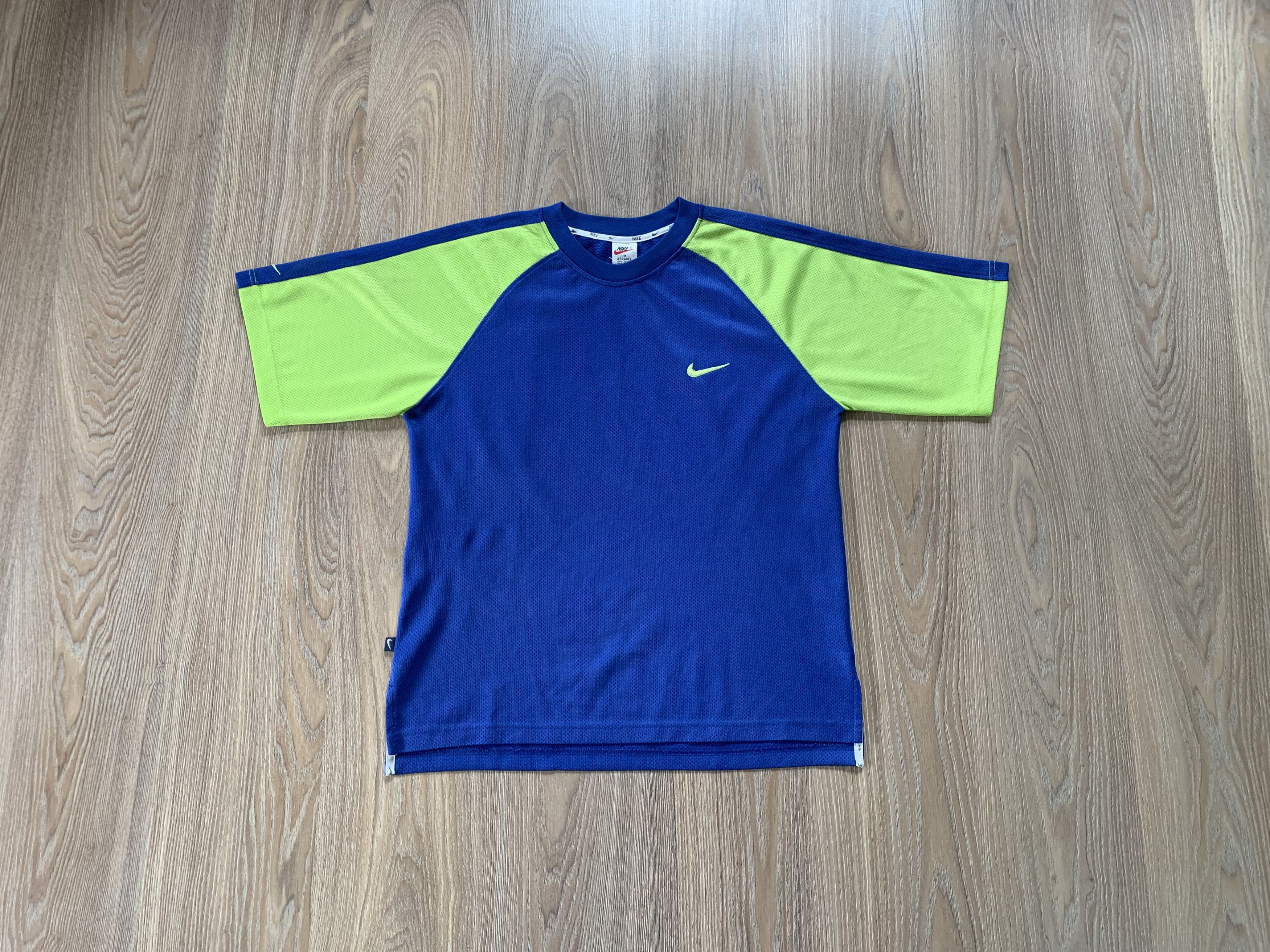 Nike × Vintage Vintage Nike Training T-Shirt Size US M / EU 48-50 / 2 - 1 Thumbnail