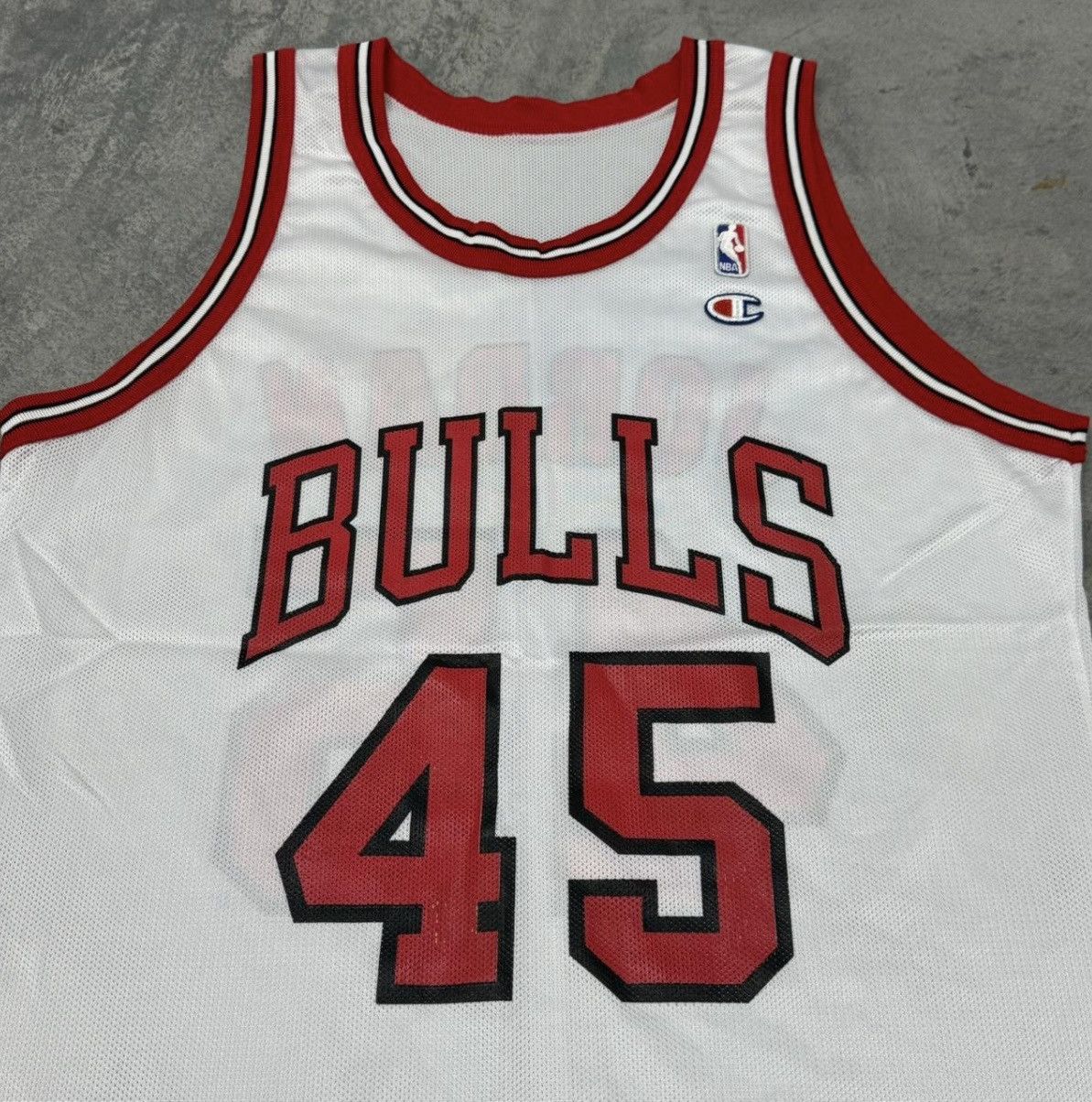 Champion Vintage 1996 Michael Jordan Bulls Champion jersey basketball Size US L / EU 52-54 / 3 - 3 Thumbnail