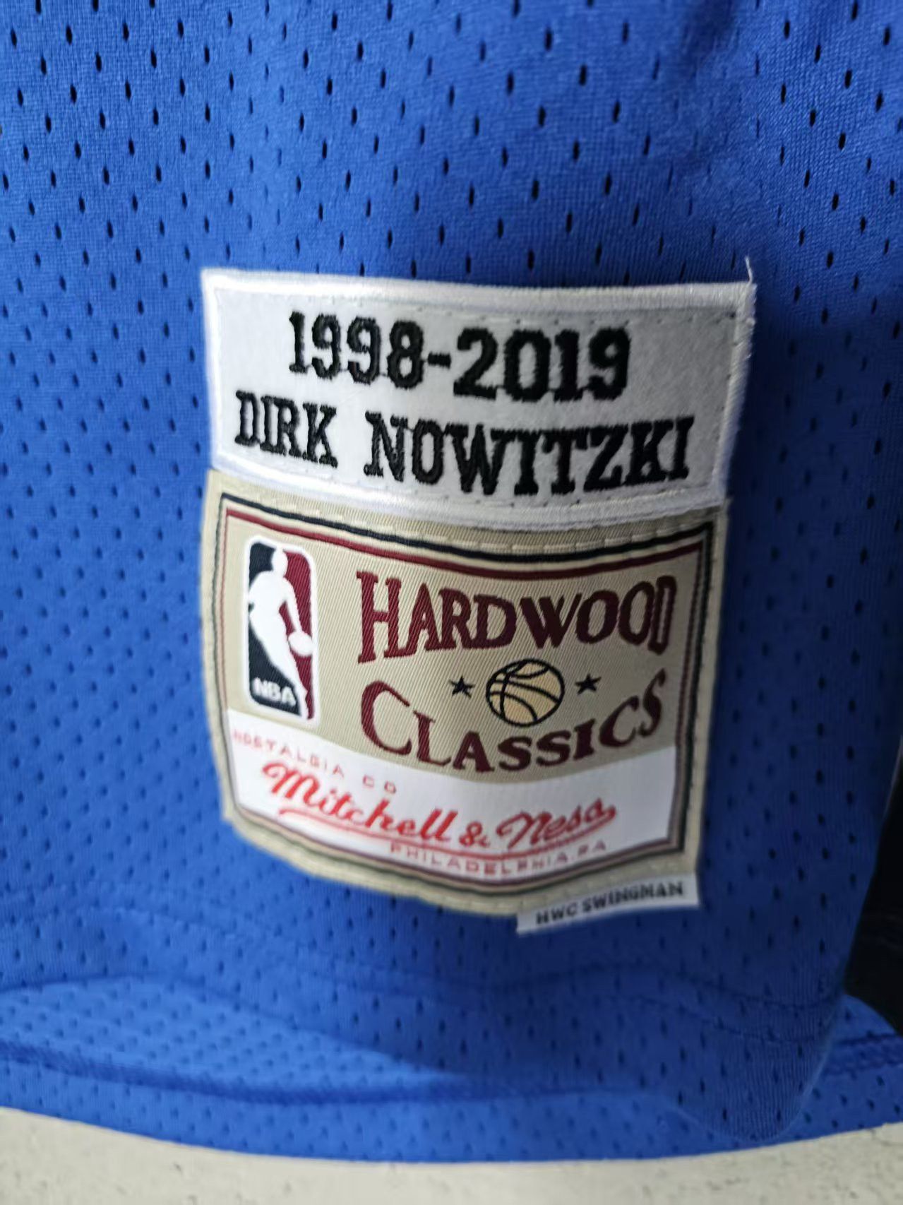 NBA Dirk Nowitzki Jersey Dallas Mavericks 41 Double Stitched Size US XL / EU 56 / 4 - 5 Thumbnail