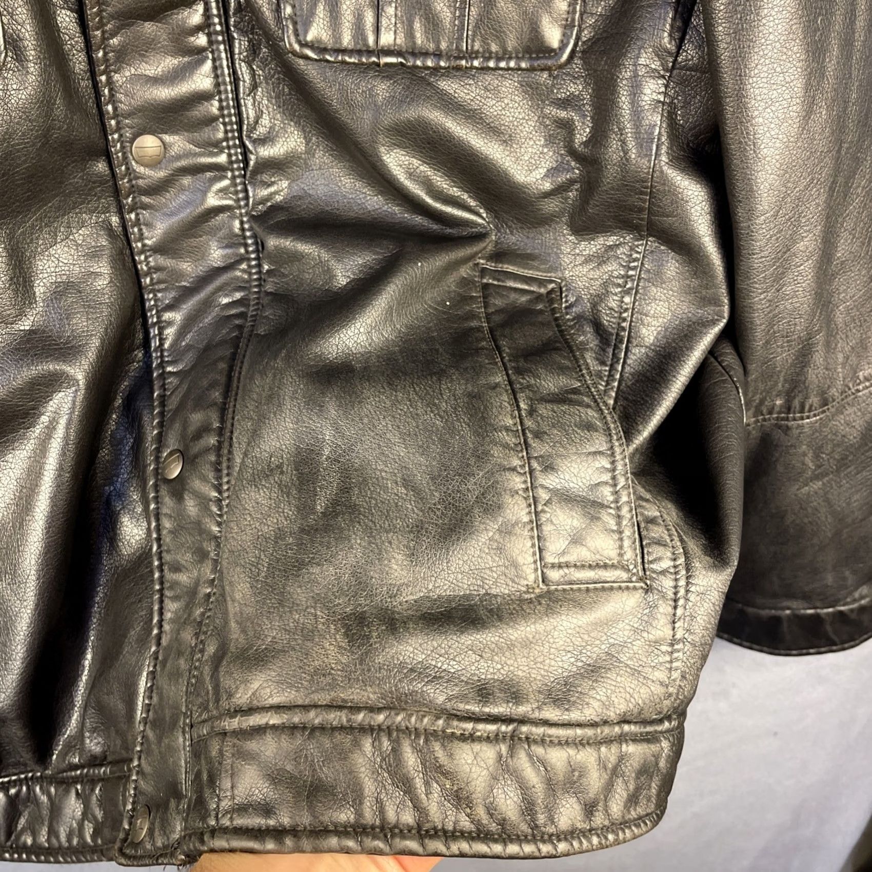 Vintage VINTAGE Levis Bomber Jacket Mens 2XL Brown Sherpa Lined Trucker Aviator Faux Leather Size US XXL / EU 58 / 5 - 7 Thumbnail