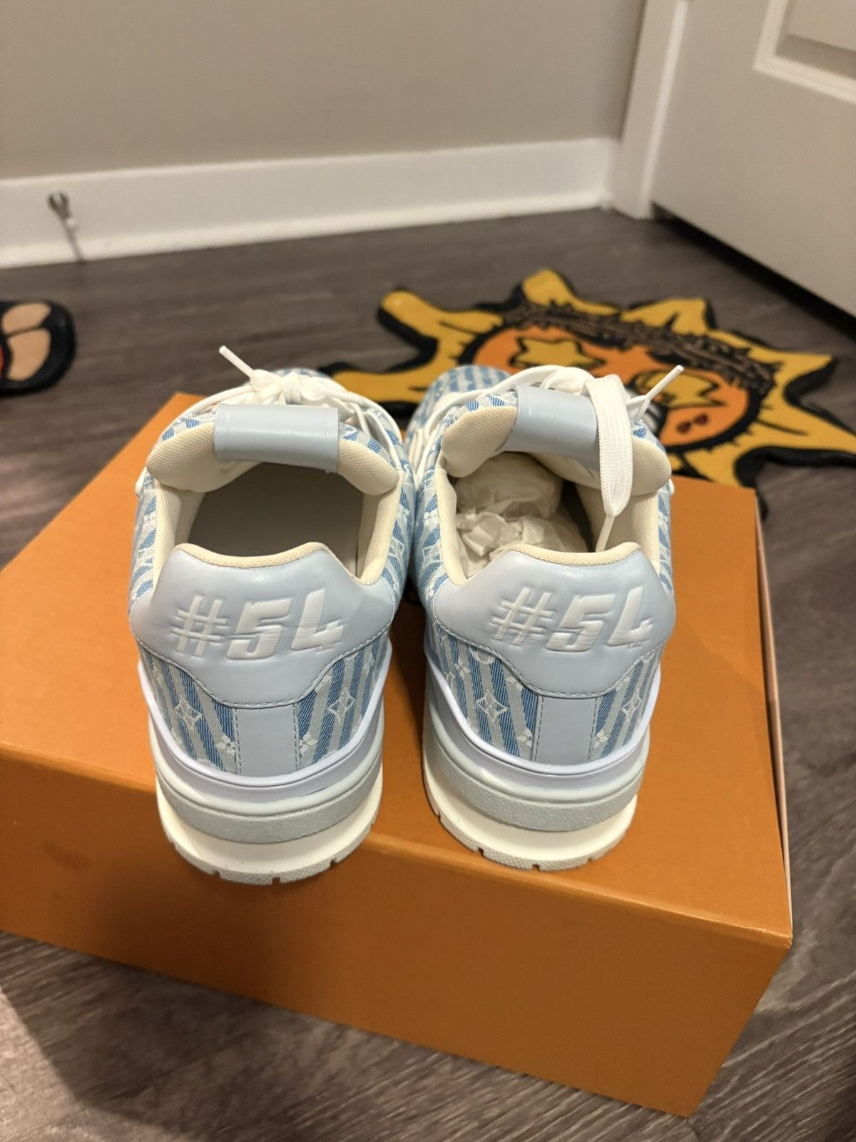 Louis Vuitton Louis Vuitton lowtop Sneakers Size US 7 / EU 40 - 10 Thumbnail