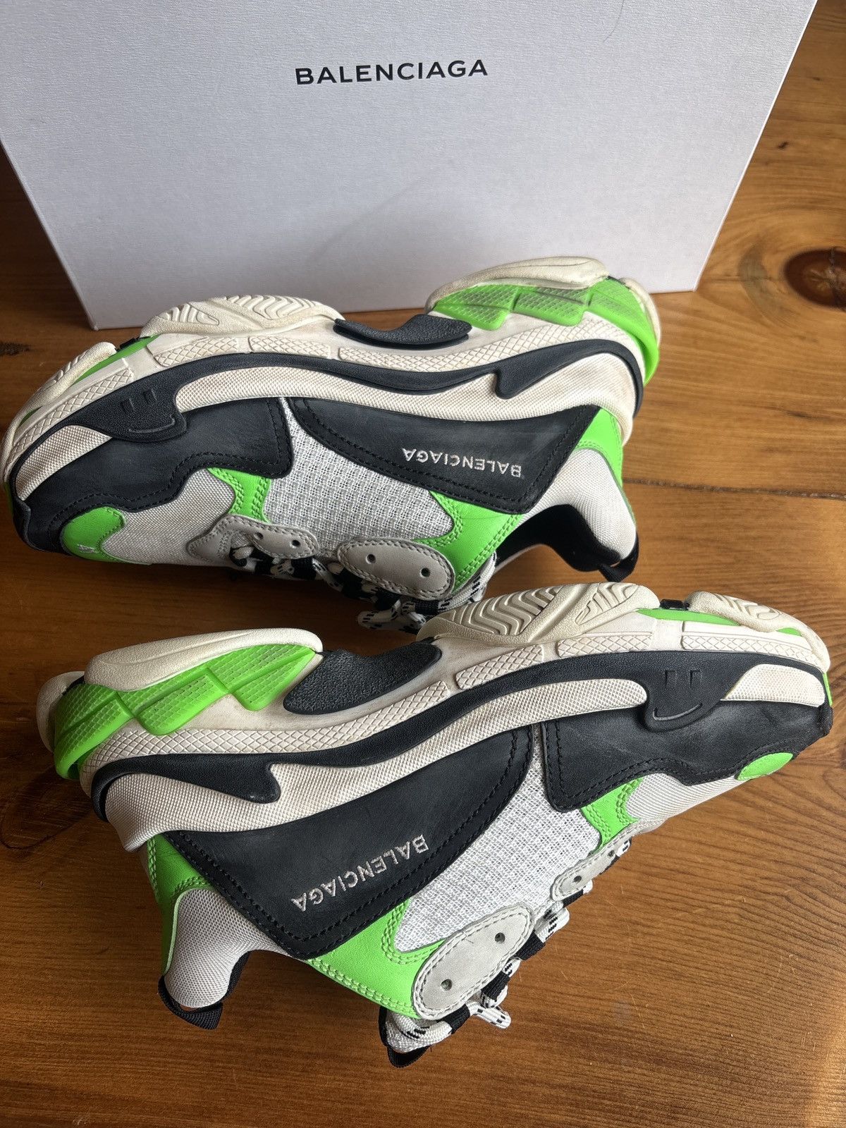 Balenciaga Balenciaga Triple S Green-Black Men's Sneakers Size 41/US 8 Size US 8 / EU 41 - 6 Thumbnail