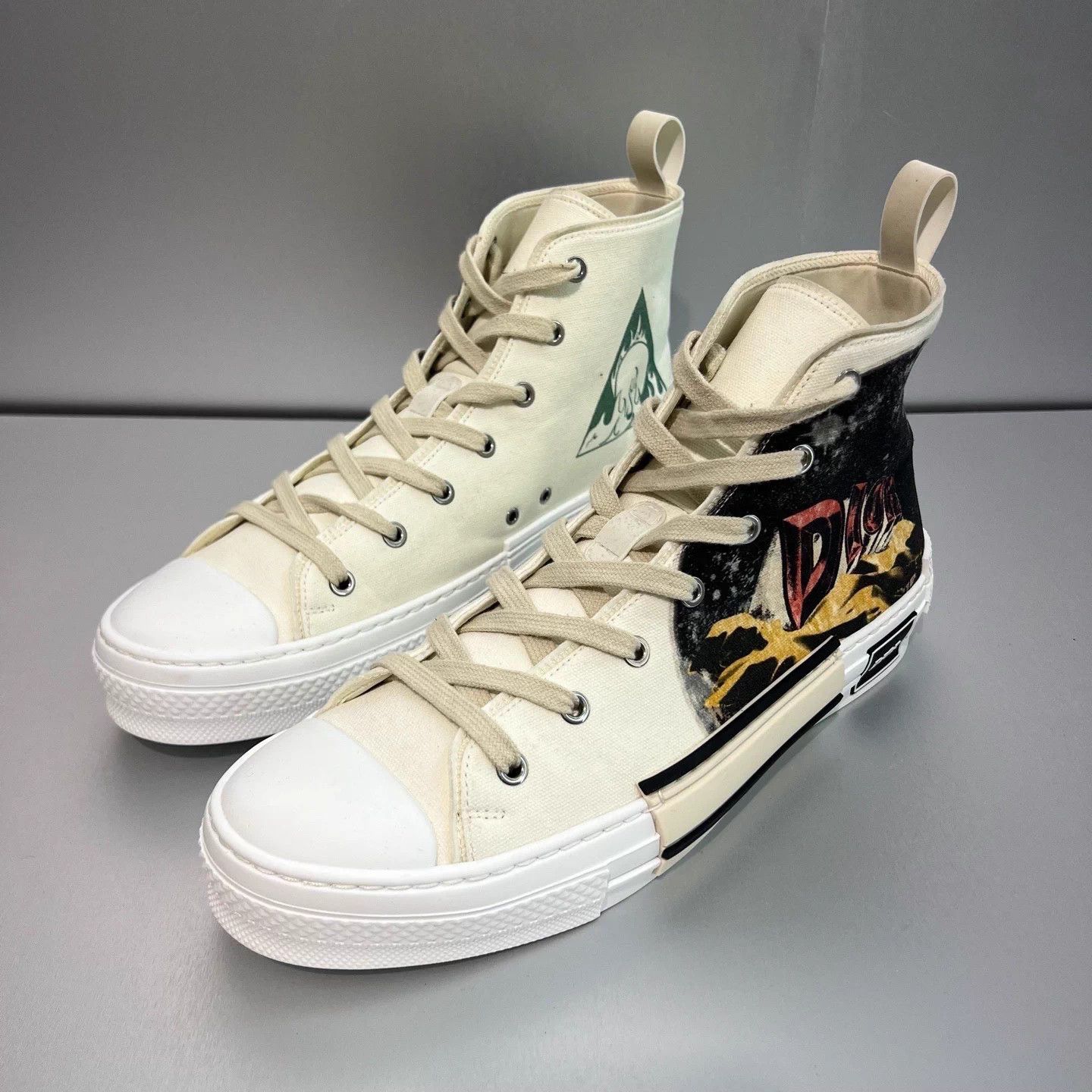 Dior Dior B23 New High-Top Doodle Sneaker 44 Size US 11 / EU 44 - 1 Thumbnail