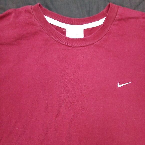 Nike × Vintage Vintage Y2K Nike Small Swoosh Embroidered T-Shirt Size US XXL / EU 58 / 5 - 1 Thumbnail