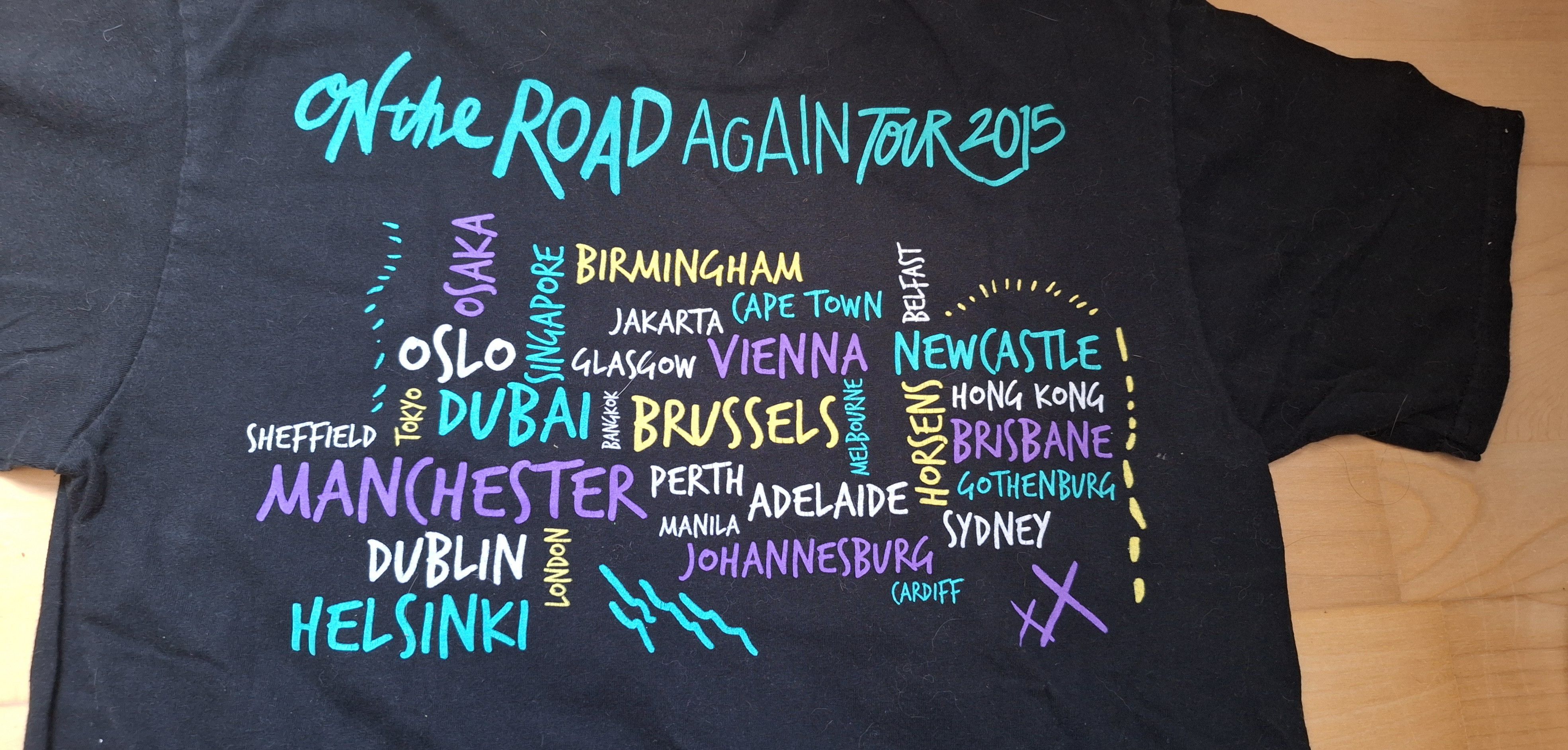 Gildan Original One Direction On The Road Again Tour 2015 T-Shirt Size S / US 4 / IT 40 - 2 Thumbnail