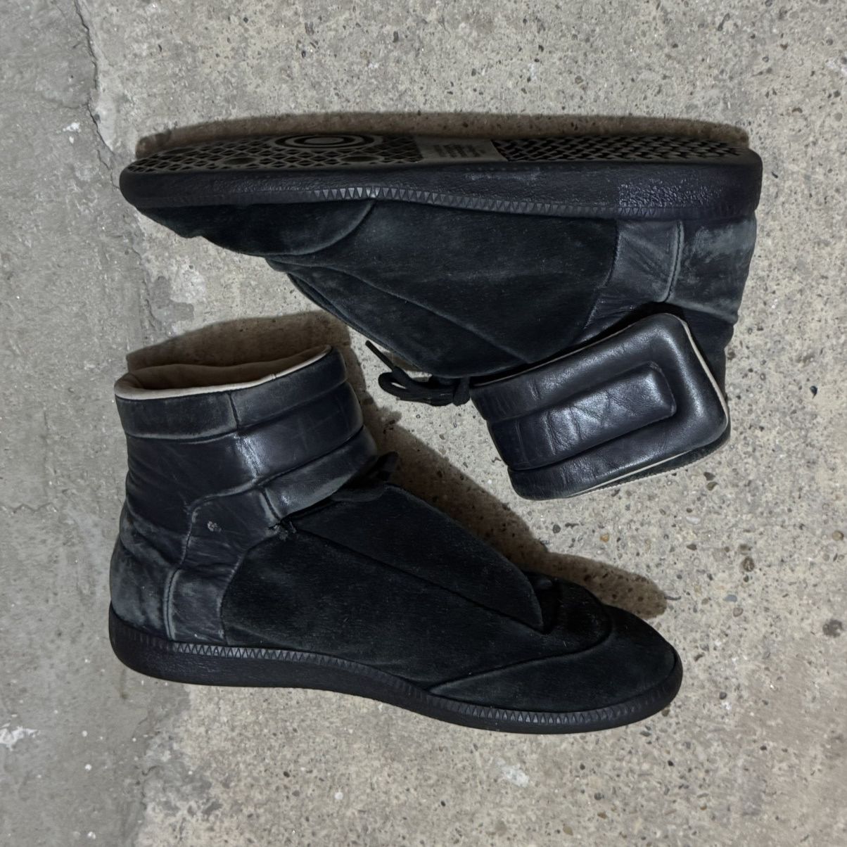 Maison Margiela Maison Margiela Future High Top Black Suede 2 Tone Size US 9 / EU 42 - 2 Thumbnail