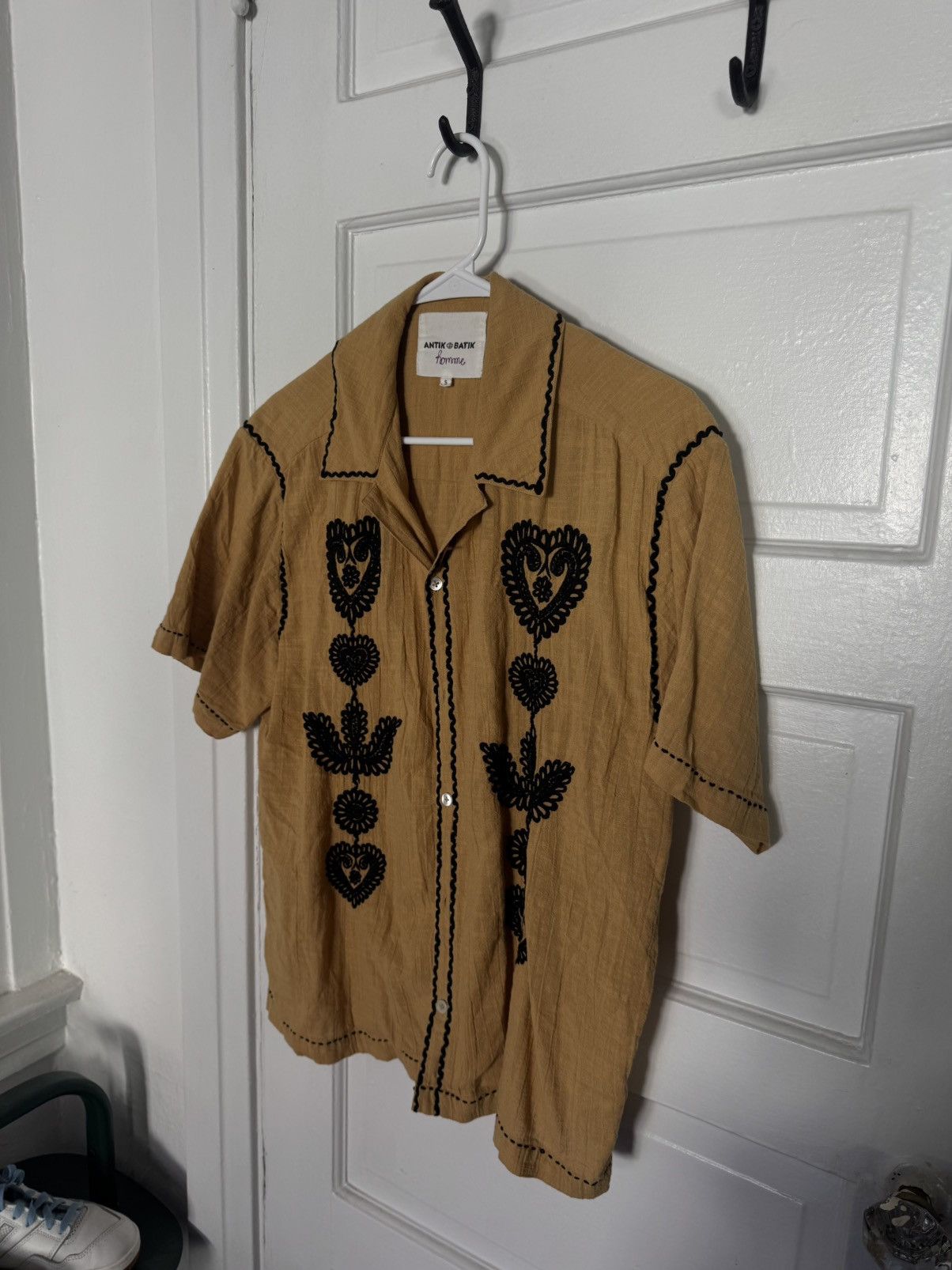 Other Antik Batik cuban embroidered shirt Size US S / EU 44-46 / 1 - 6 Thumbnail