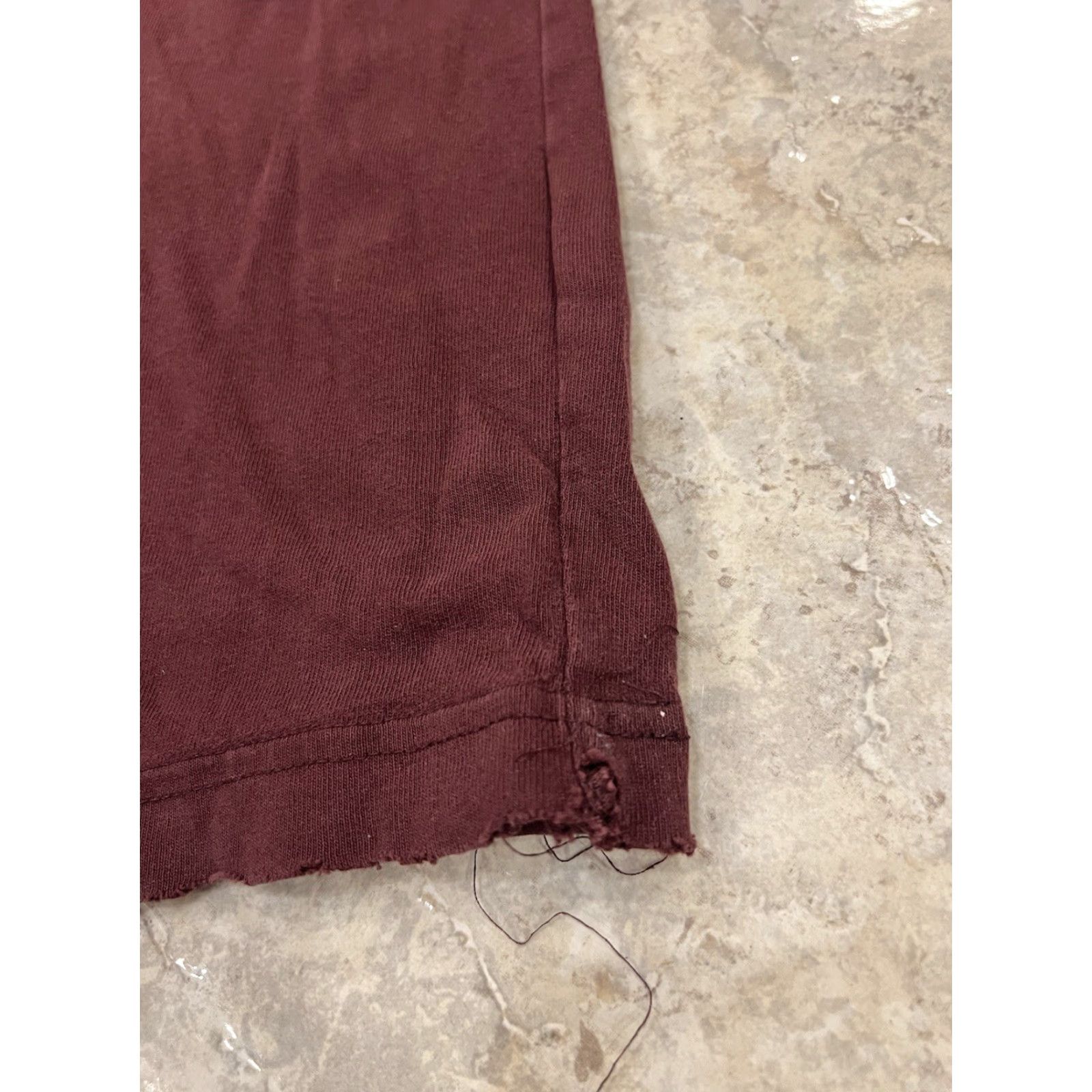 Carhartt VINTAGE Carhartt K231 Logo T-Shirt Mens XL Red Distressed Thrashed Long Sleeve Pullover Crew Neck Heavyweight Adventure Outdoor Workwear Shirt Mens Size US XL / EU 56 / 4 - 3 Thumbnail