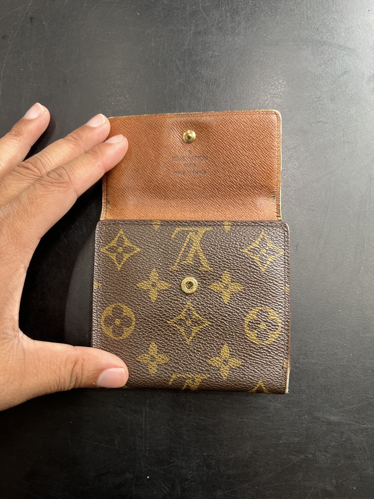 Louis Vuitton × Vintage Louis Vuitton Monogram Leather Button Fold Wallet Size ONE SIZE - 9 Thumbnail