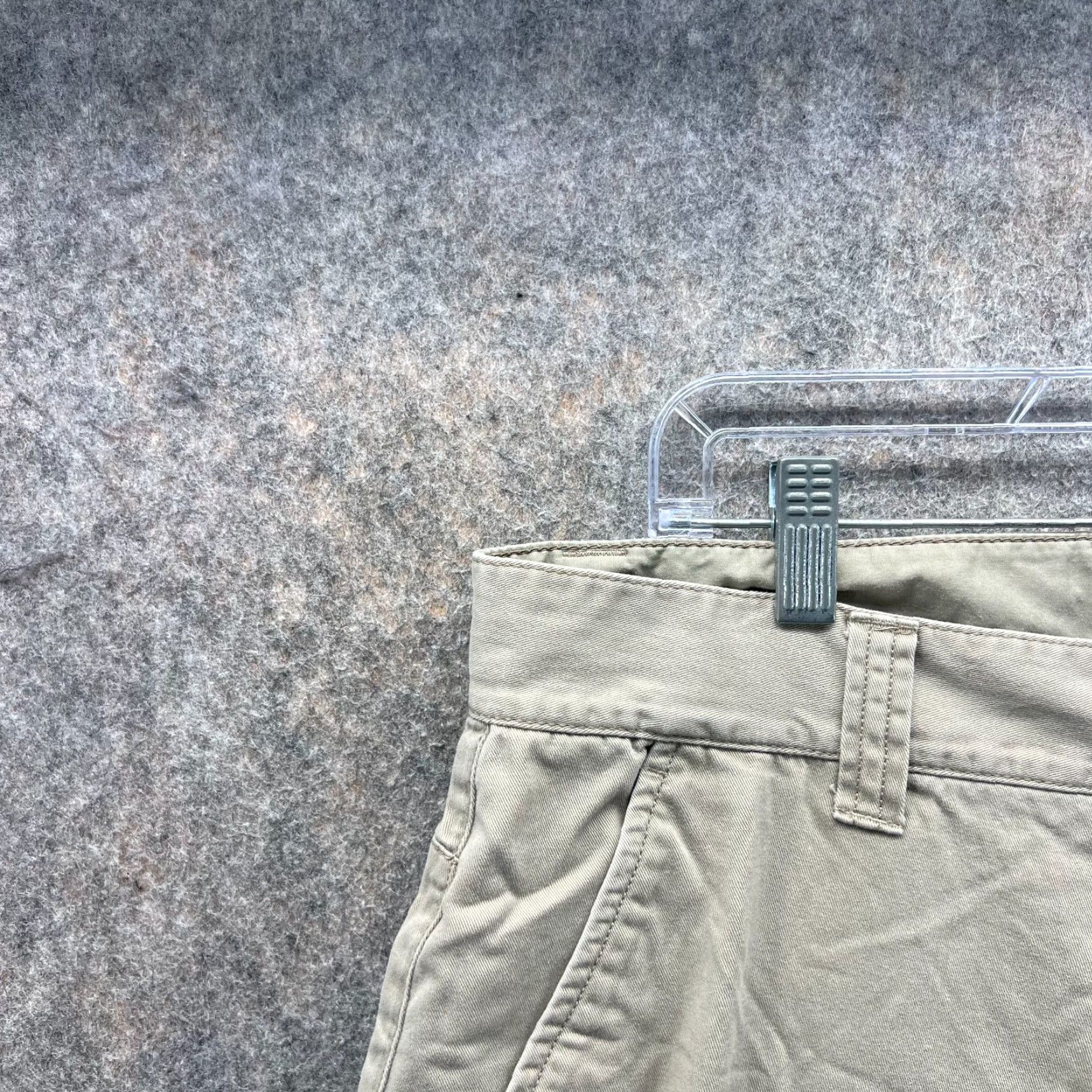 The North Face The North Face Pants Men 36 Beige Chino Flat Front Regular Waist 36 Inseam 30 Straight Pocket Solid Canvas Cotton Size US 36 / EU 52 - 5 Thumbnail