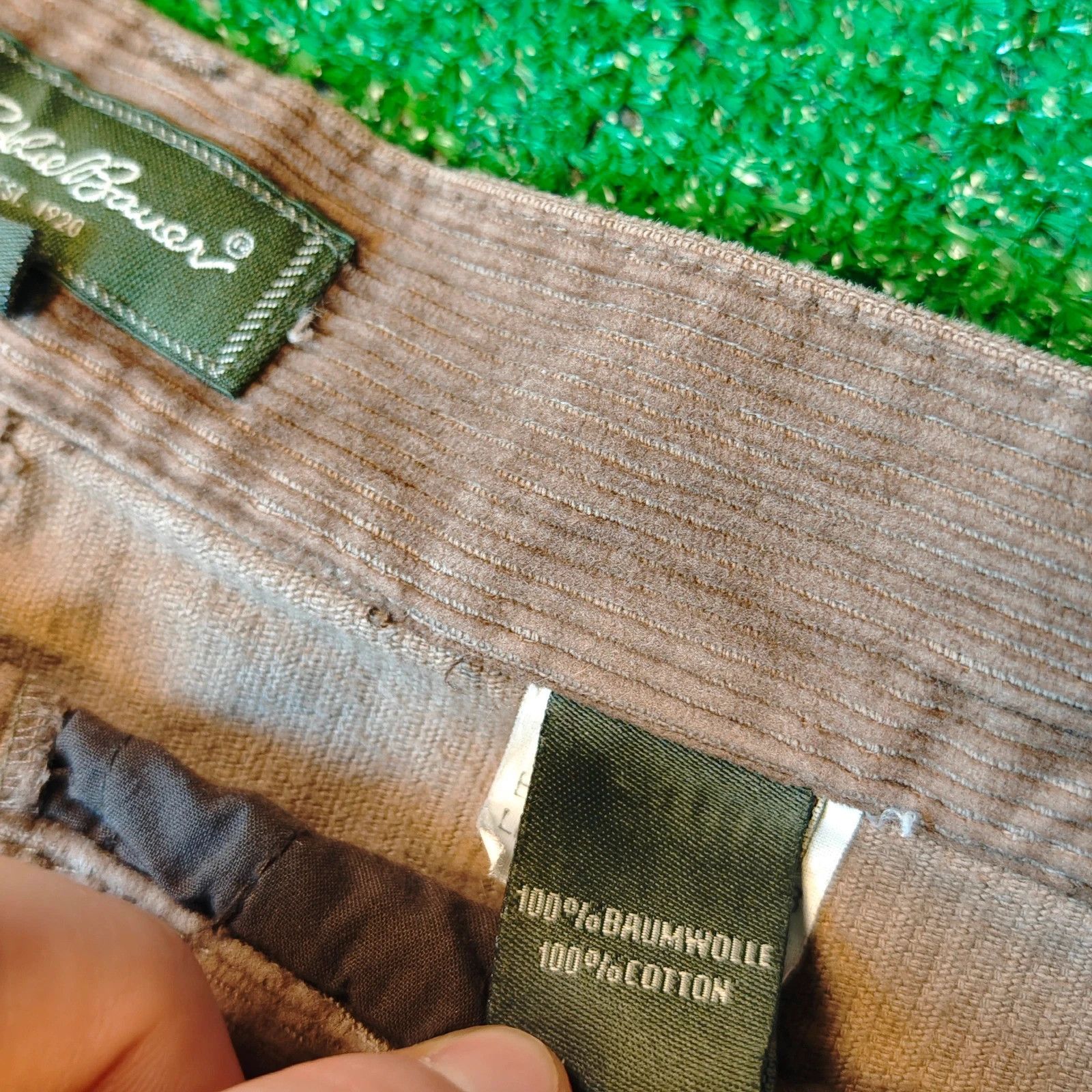 Eddie Bauer Eddie Bauer Corduroy Pants Mens 34x34 Straight Zip fly Size US 34 / EU 50 - 11 Thumbnail