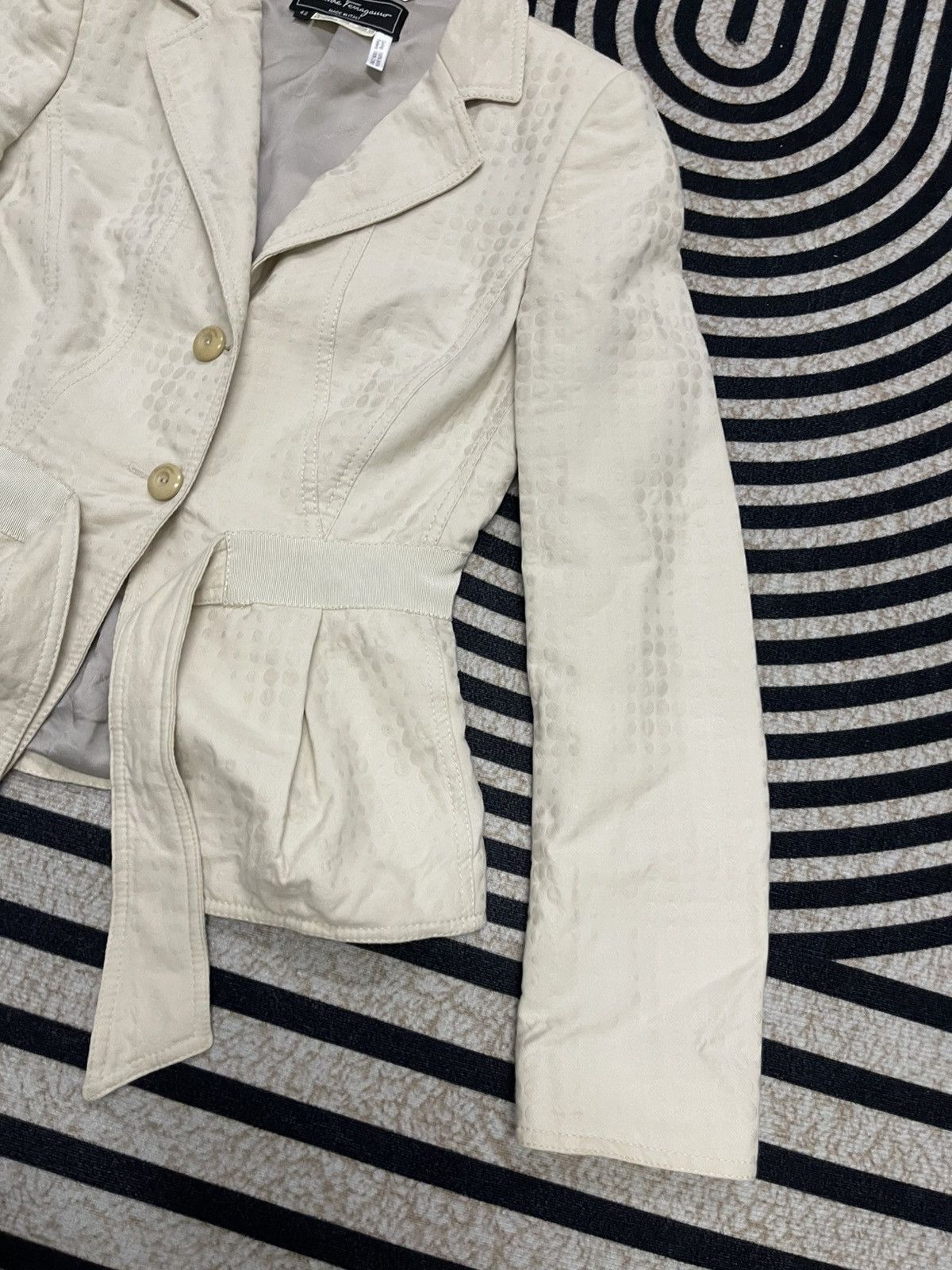 Salvatore Ferragamo 90s SALVATORE FERRAGAMO COTTON BLAZZER LINEN SILK RARE Size M / US 6-8 / IT 42-44 - 4 Thumbnail