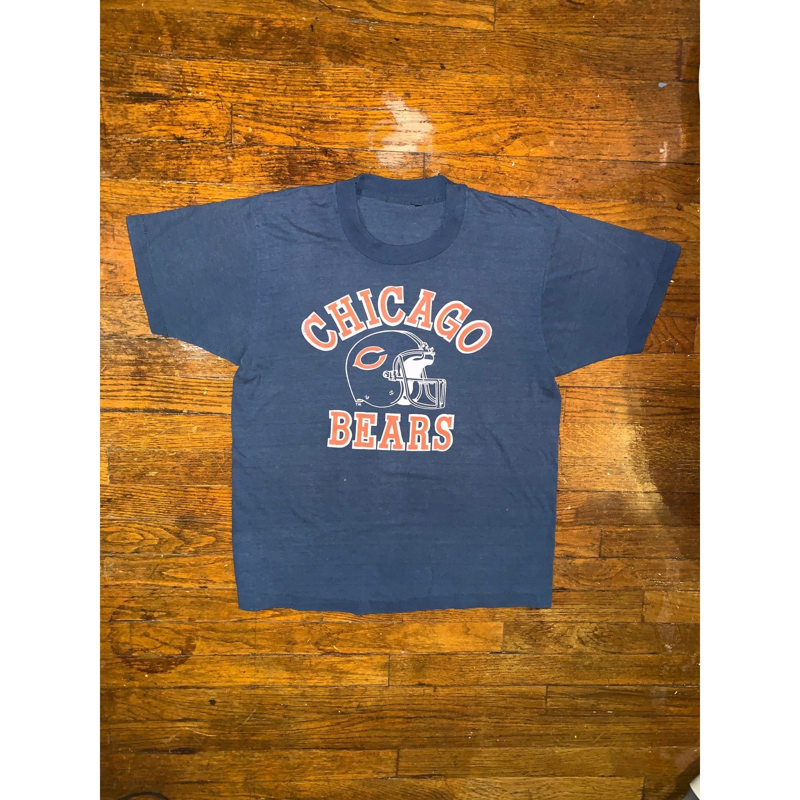 NFL × Other × Vintage Vintage Chicago Bears Single Stitch T Shirt Medium Helmet Size US M / EU 48-50 / 2 - 1 Thumbnail