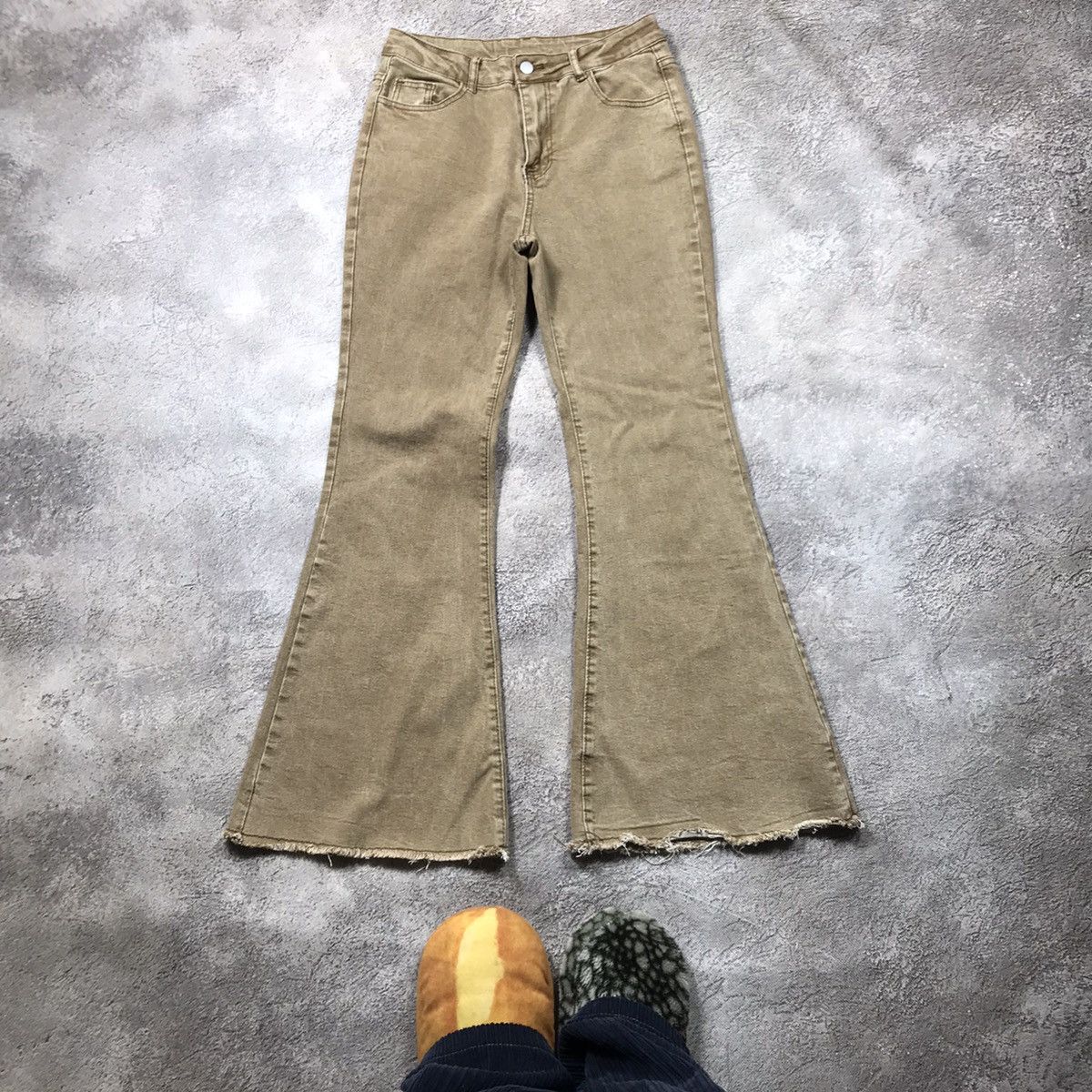 Vintage Y2K Distressed Flared Jeans Sun Faded Grunge Baggy Logo 27 Size 27" / US 4 / IT 40 - 1 Thumbnail