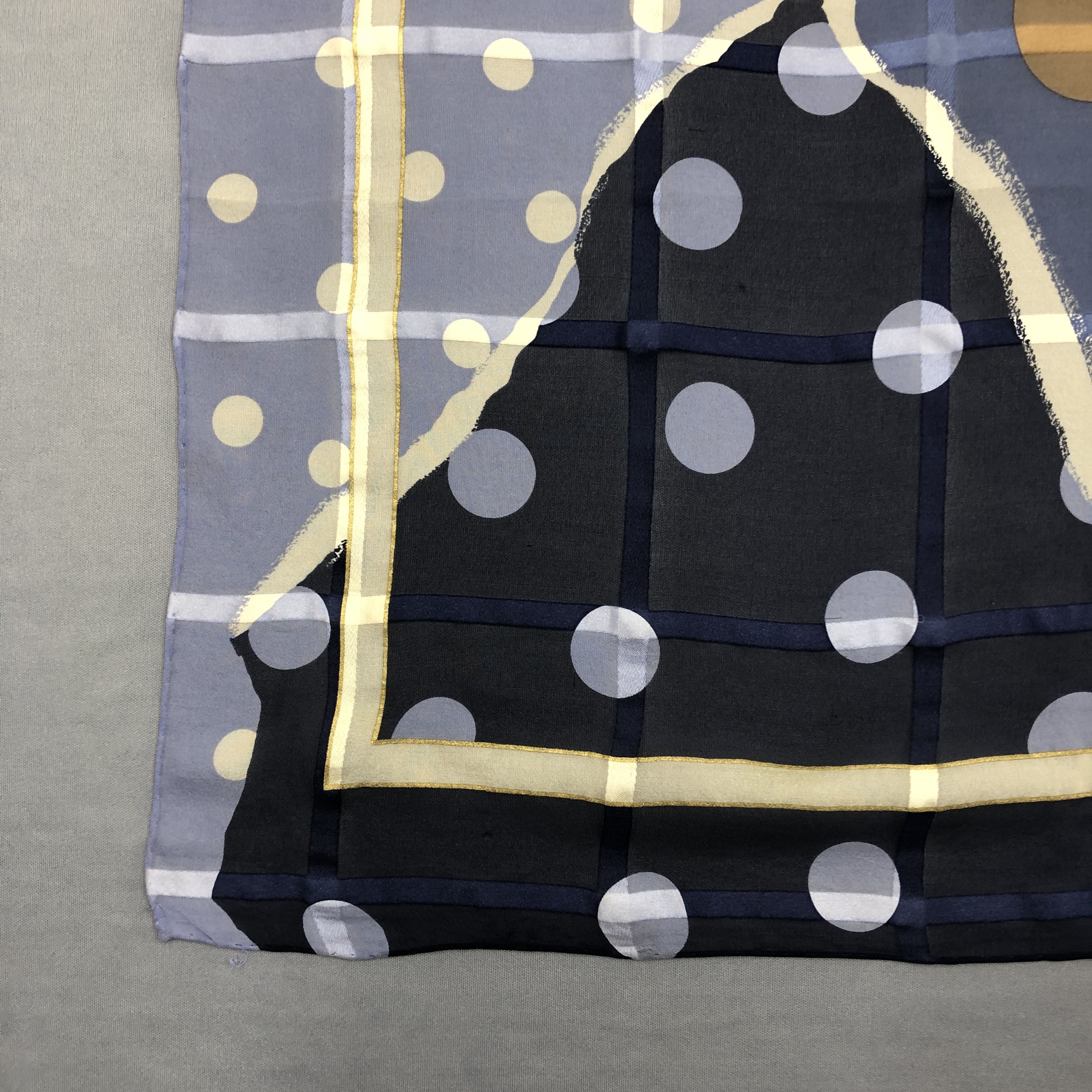 Japanese Brand Vintage Yukiko Hanai SILK Scarf Twill Stole Wraps Scarves Size ONE SIZE - 5 Thumbnail