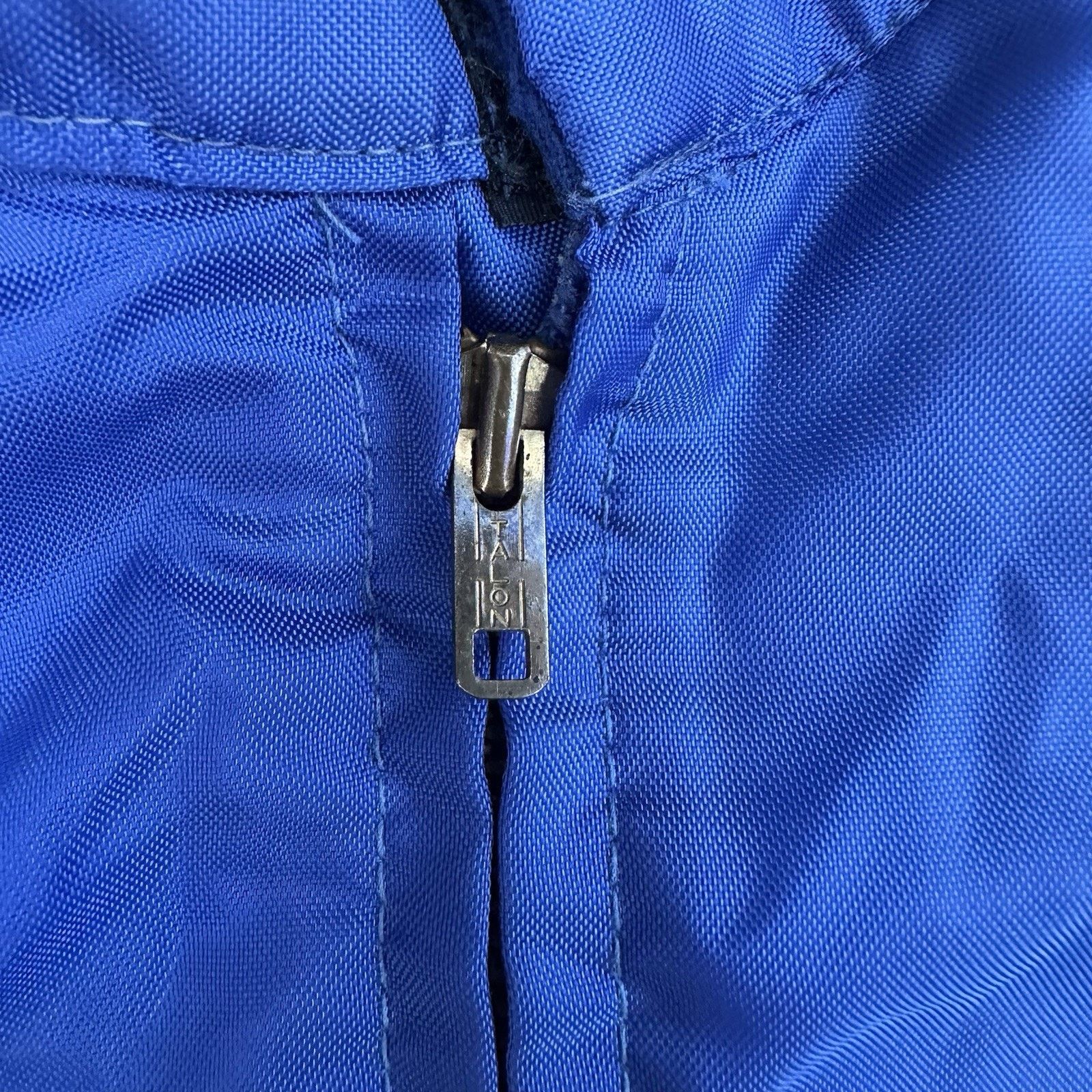 BMW × NASCAR × Vintage Vintage 80s BMW Blue Racing Zip Up Jacket Large Made In USA Size US L / EU 52-54 / 3 - 6 Thumbnail