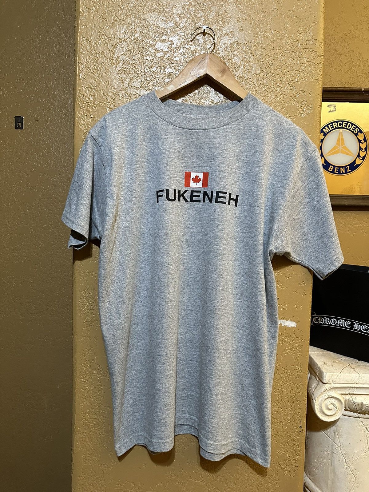 Vintage Vintage FUKENEH Canada T Shirt Large funny Size US L / EU 52-54 / 3 - 1 Thumbnail