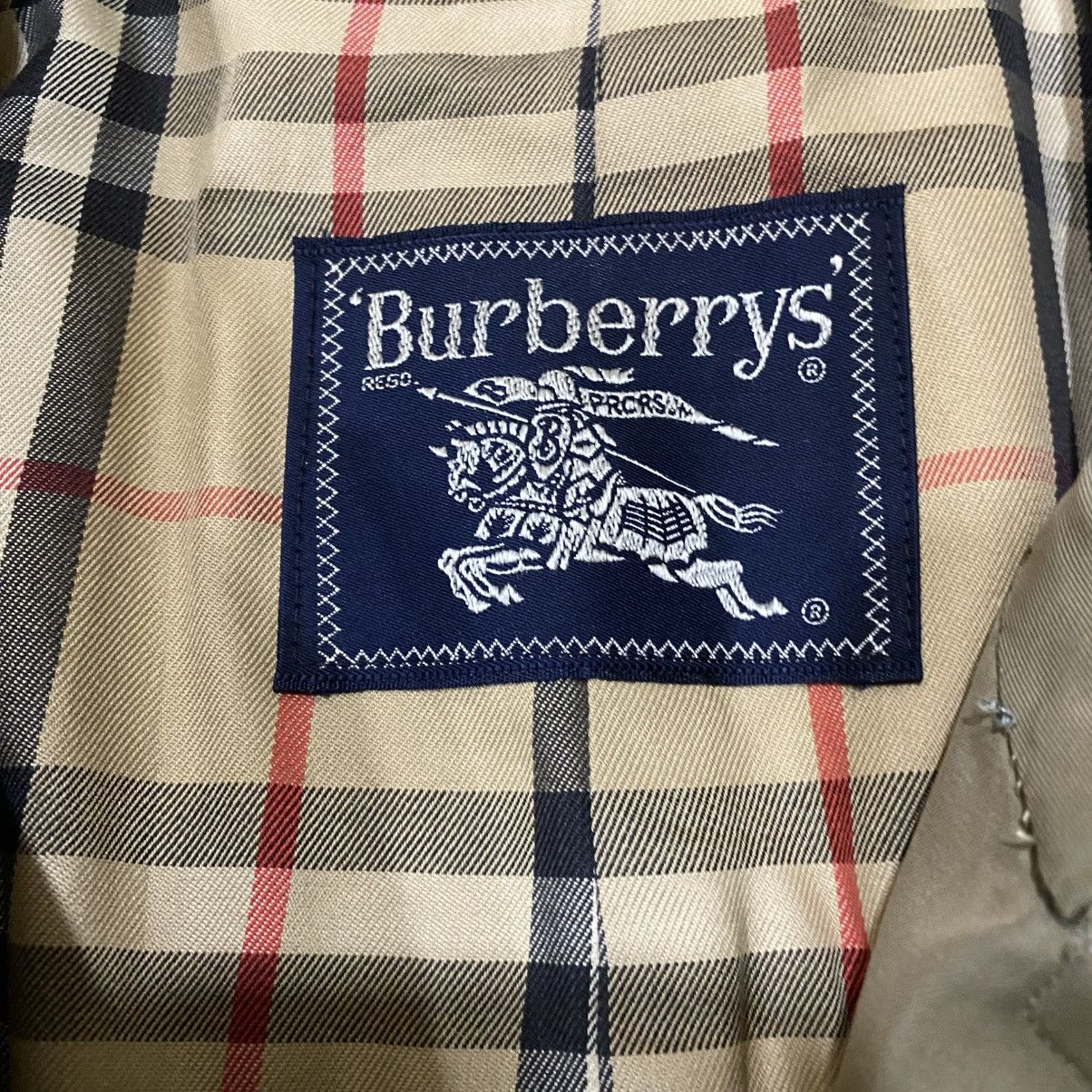 Burberry ☀️Vintage Burberrys double breasted trench coat Size US M / EU 48-50 / 2 - 14 Thumbnail