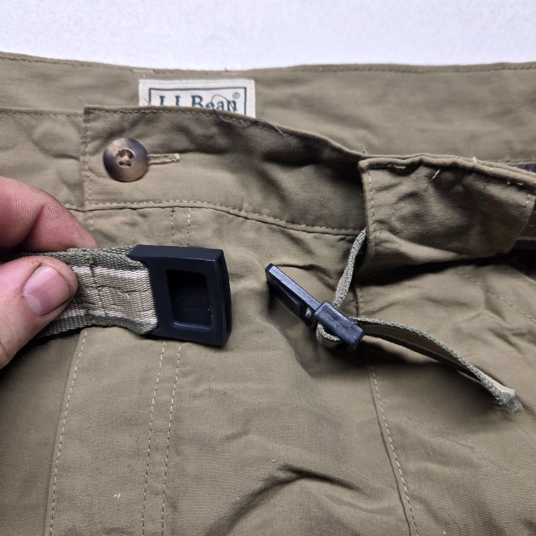 Vintage L.L. Bean Nylon Beige Khaki Belted Pants Cargo Pocket Size US 33 - 4 Thumbnail
